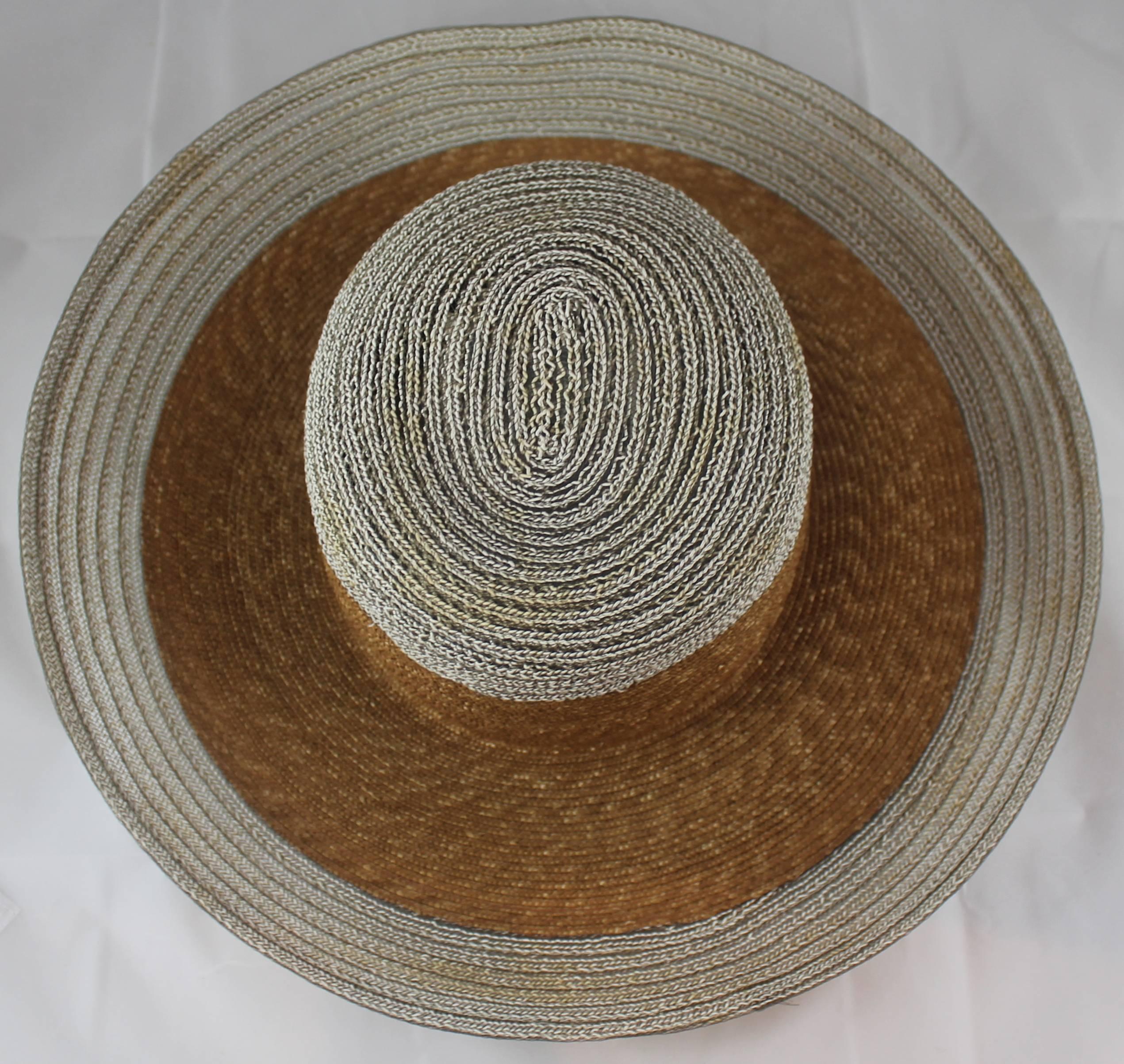 Suzanne Couture Millinery Ivory and Beige Straw Hat In Good Condition In West Palm Beach, FL