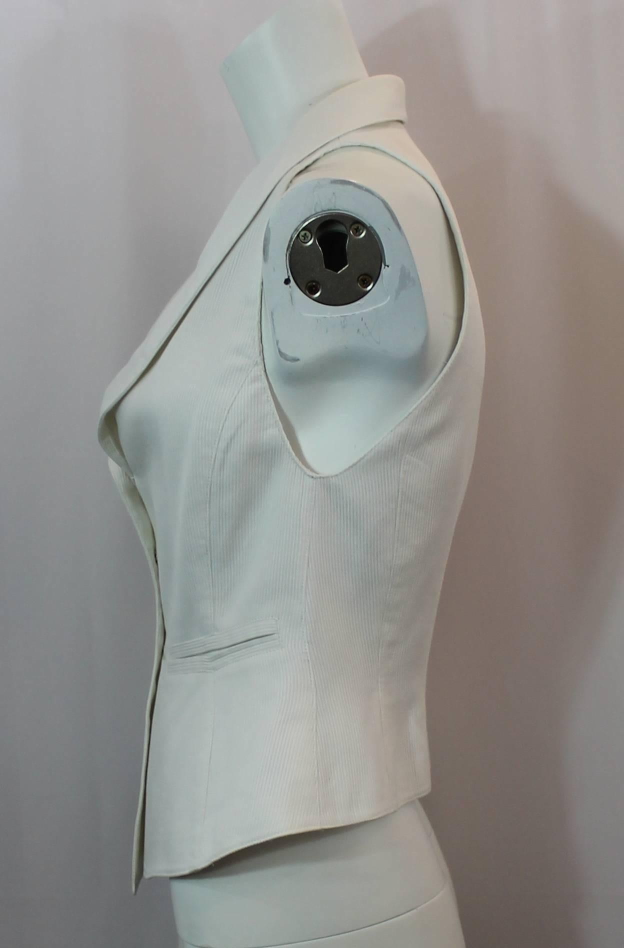 Claude Montana White Cotton Tuxedo Style Vest - S - 1980's  In Excellent Condition In West Palm Beach, FL