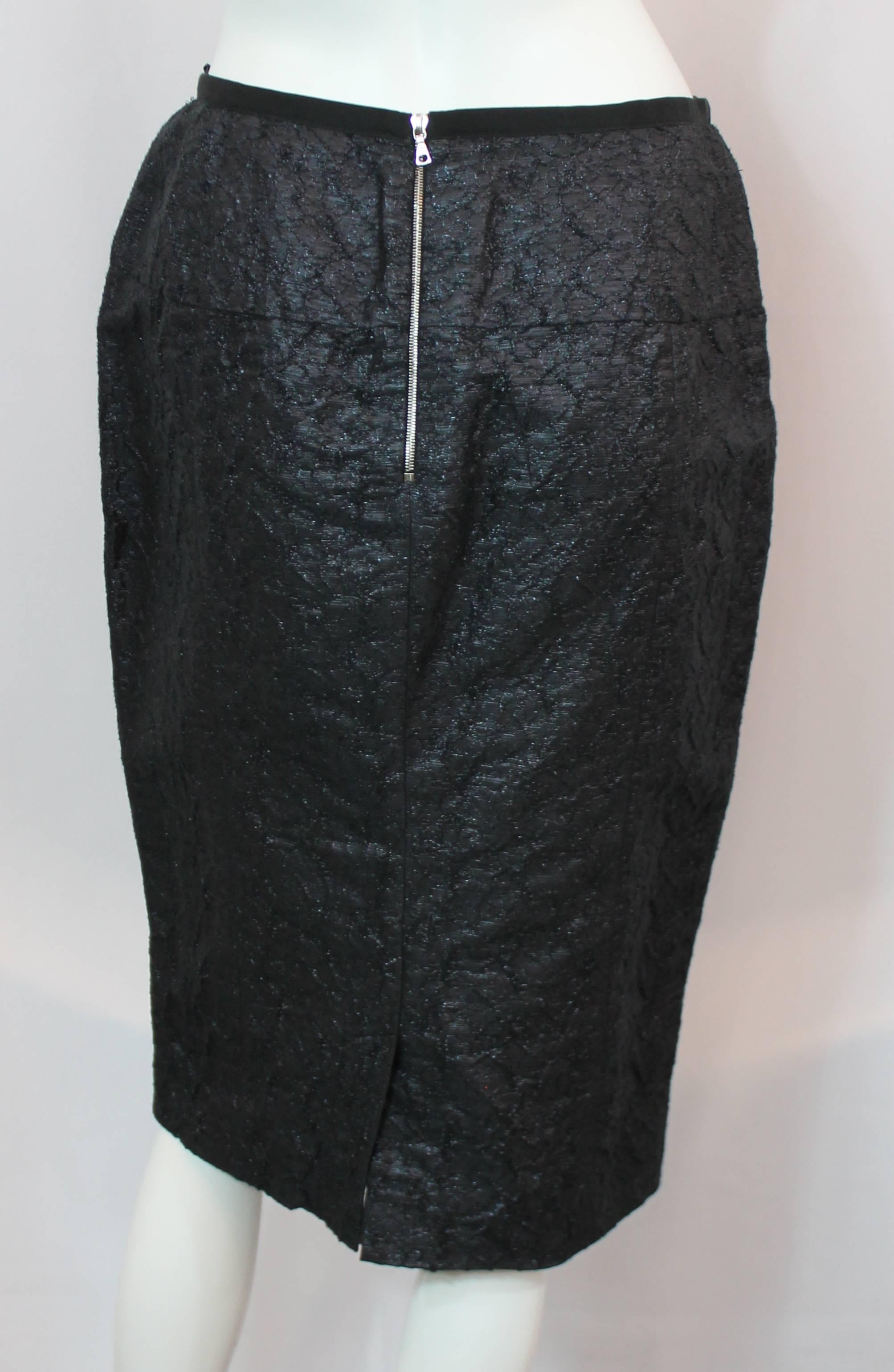 Nina Ricci Dark Navy Linen with Metallic Sheen Blend Brocade Skirt - 40  In Excellent Condition In West Palm Beach, FL