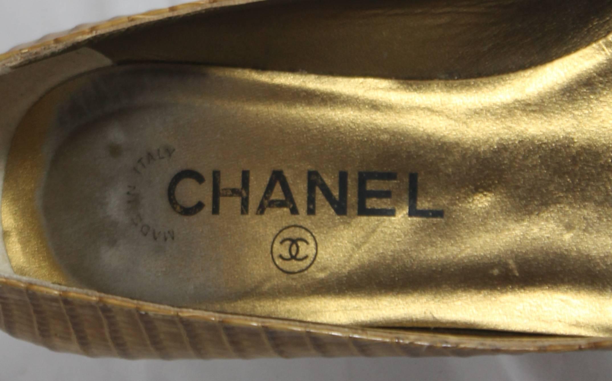 Chanel Light Brown Lizard Skin Heels w/ Camellia and Rhinestone Detail - 36 2