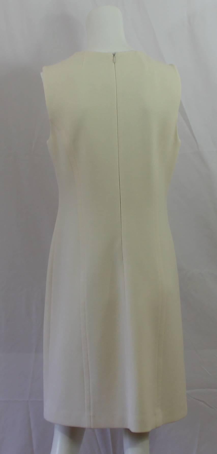 Michael Kors Ivory Lightweight Wool Sleeveless Shift Dress - GHW-10 In Excellent Condition In West Palm Beach, FL