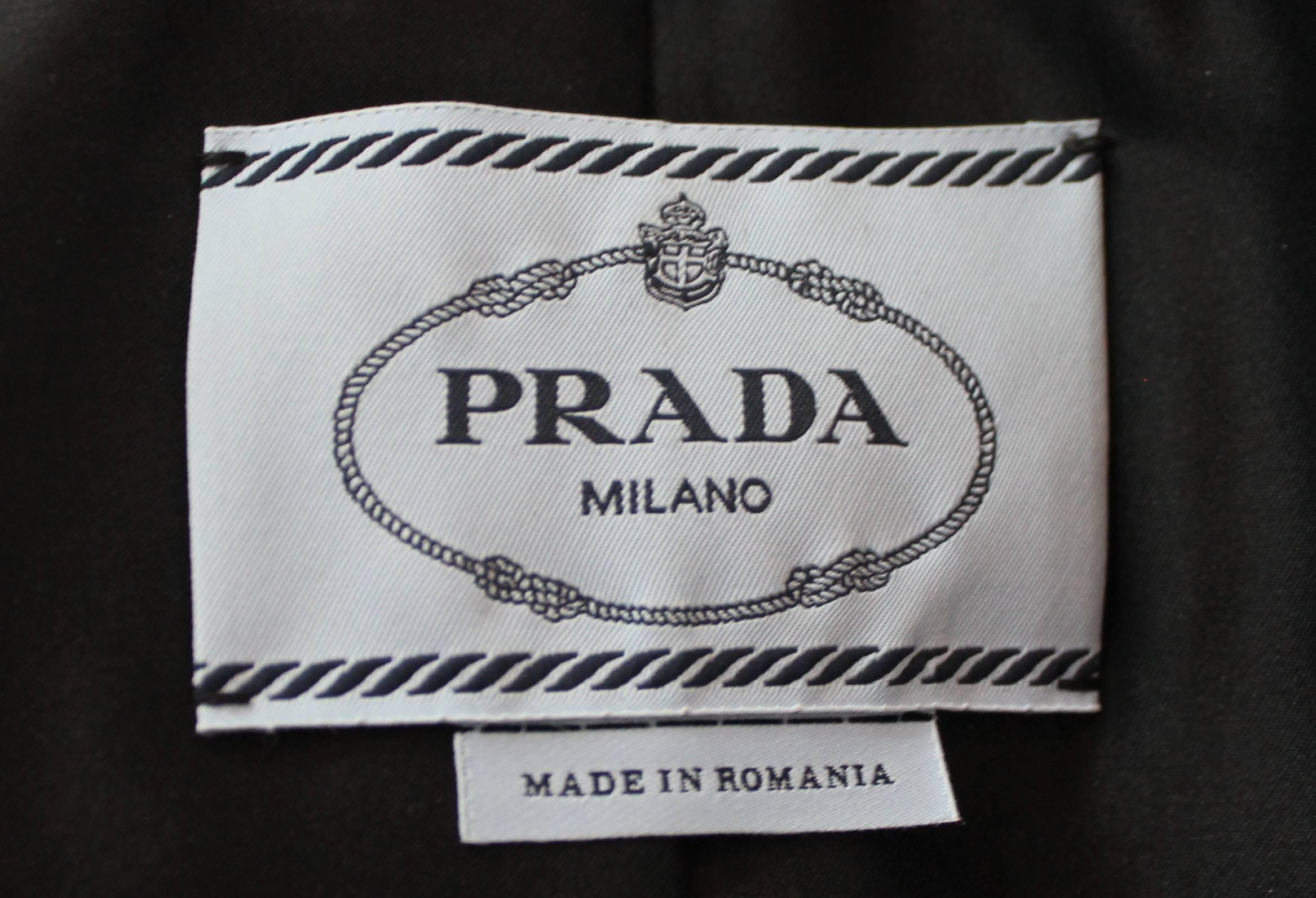 Prada Black & White Lace Printed Silk Taffeta Coat - 42 1