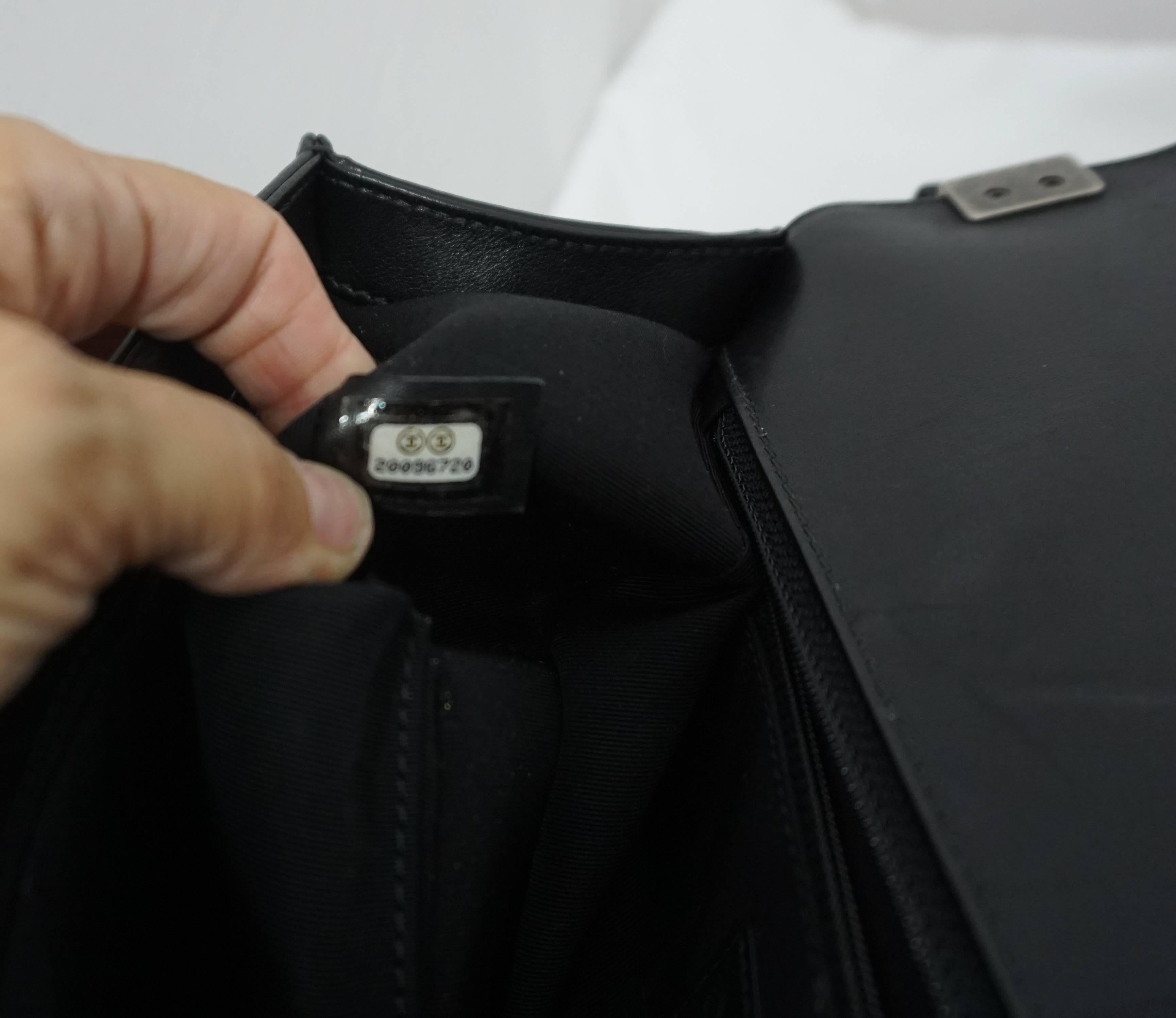 Chanel Black Quilted Lambskin New Medium Boy Bag - PHW- Circa 2014 4