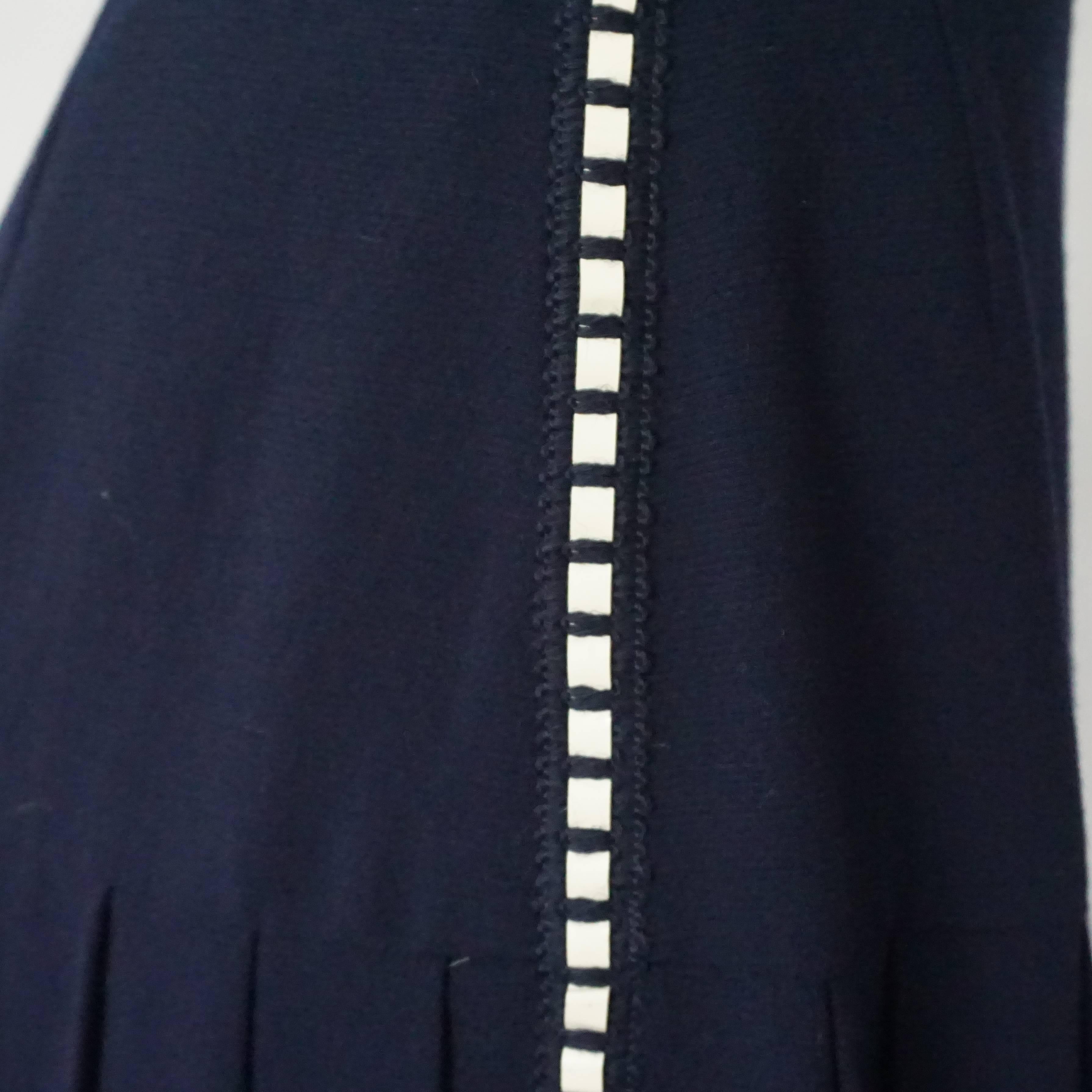 Chanel Navy Wool Pleated Skirt w/ white patent detail - 40 - Circa 80's In Excellent Condition In West Palm Beach, FL