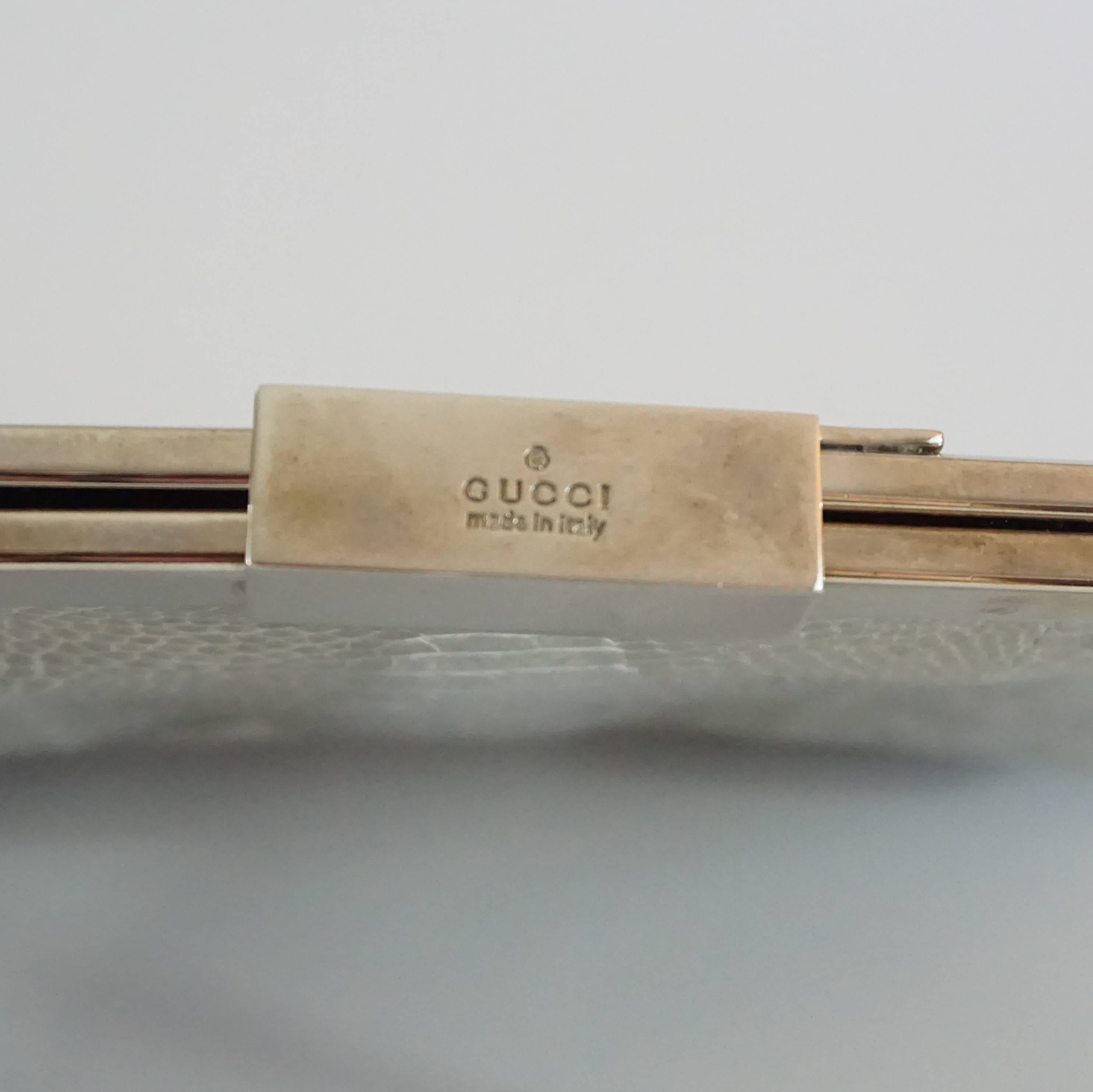 Gucci 1990's Silber Krokodil Rechteckige Kleine Umhängetasche - SHW Damen im Angebot
