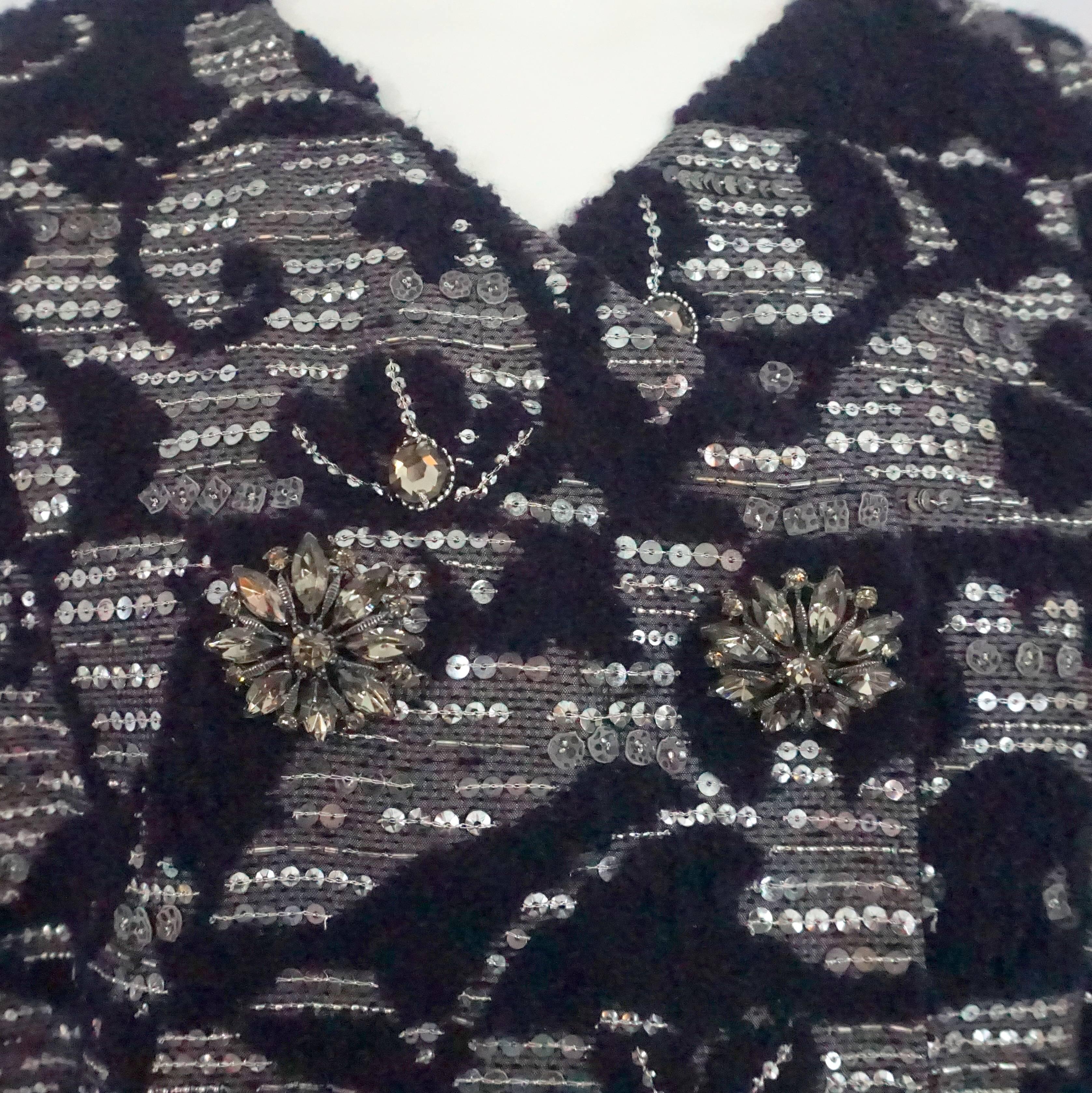 Oscar de la Renta Herbst 2007 Vintage Aubergine & Silber Tweed Jacke - Größe 10 im Zustand „Hervorragend“ im Angebot in West Palm Beach, FL