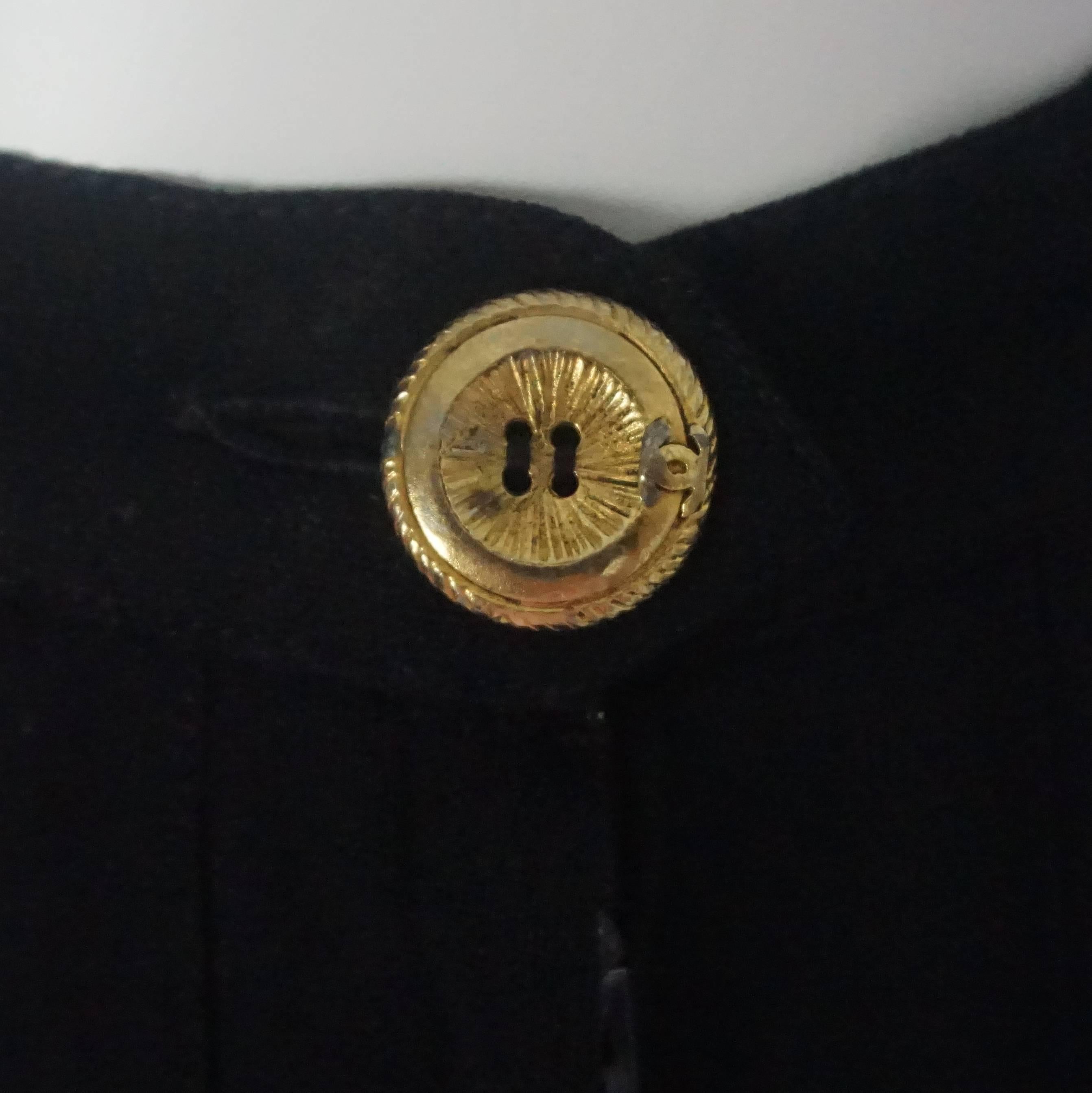 Chanel Vintage Black Silk Pleated Skirt - 38 In Excellent Condition For Sale In West Palm Beach, FL