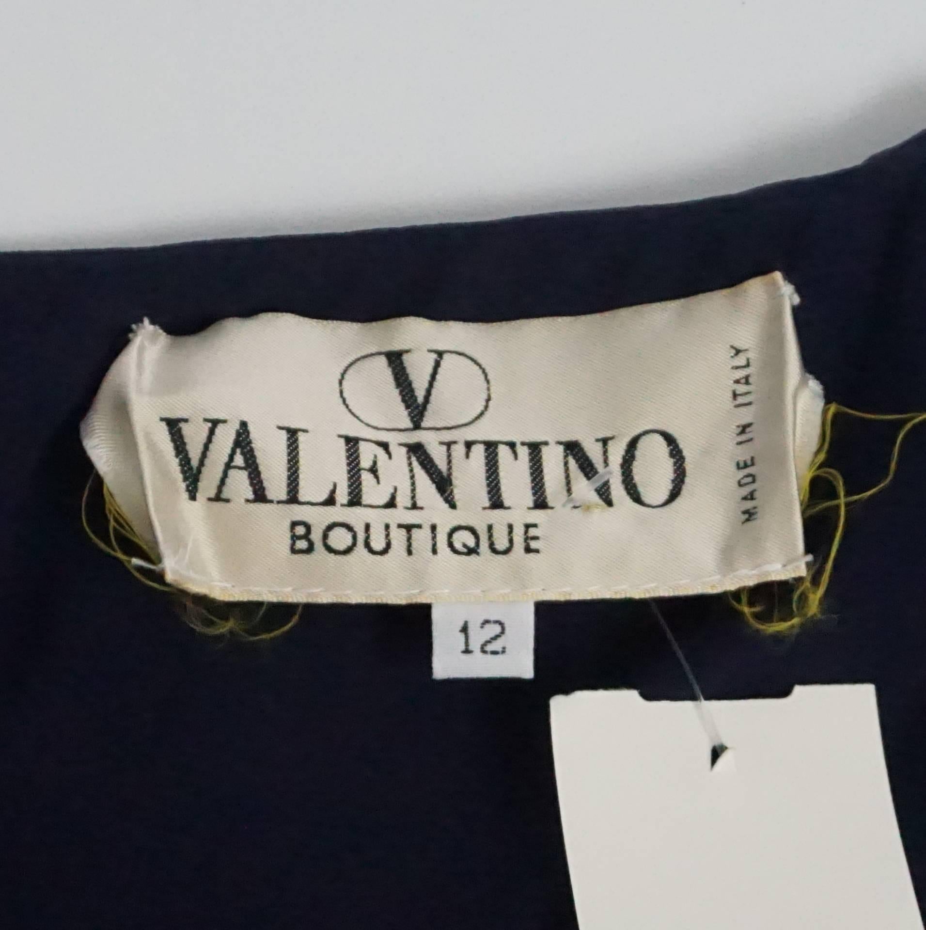 Valentino Boutique Navy Silk Chiffon One Shoulder Gown, 1990s  In Excellent Condition In West Palm Beach, FL