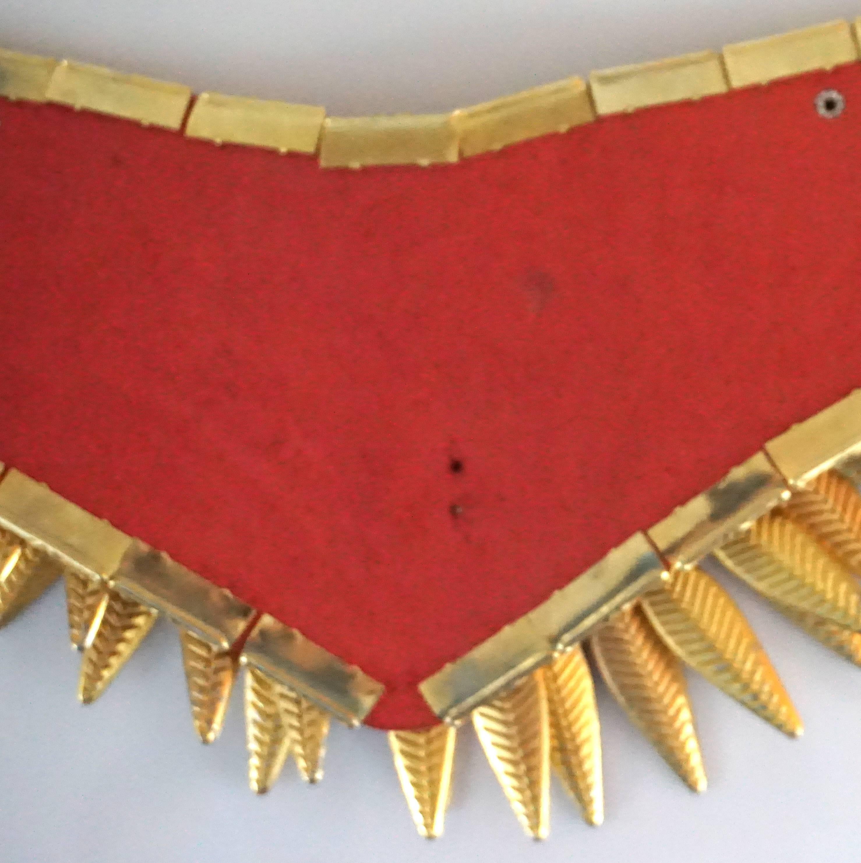 Jose Cotel Red Croc Embossed Belt with Gold Chain and Leaves - 1980's 3