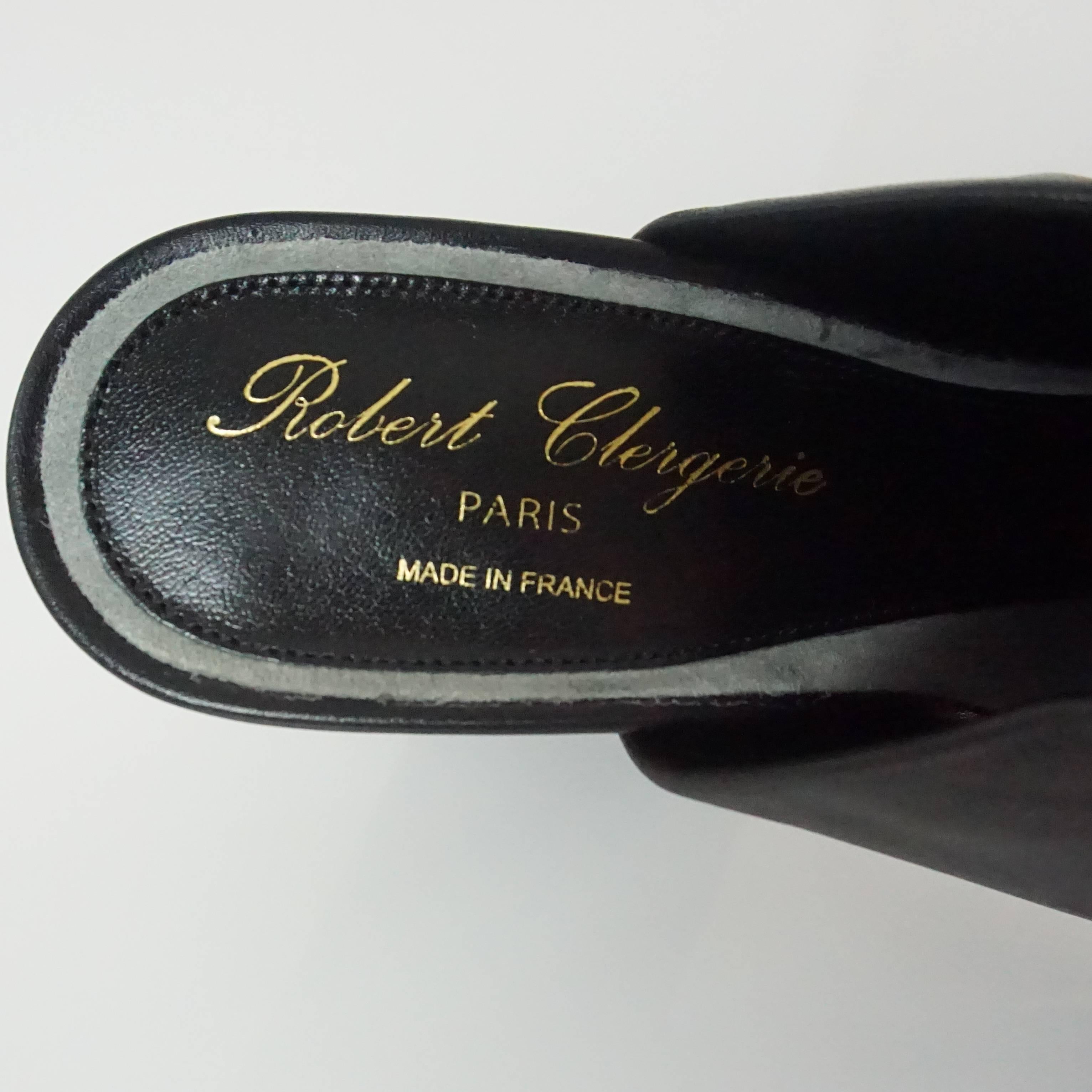 Robert Clergerie Black Leather Clogs with Block Heel - 37 2