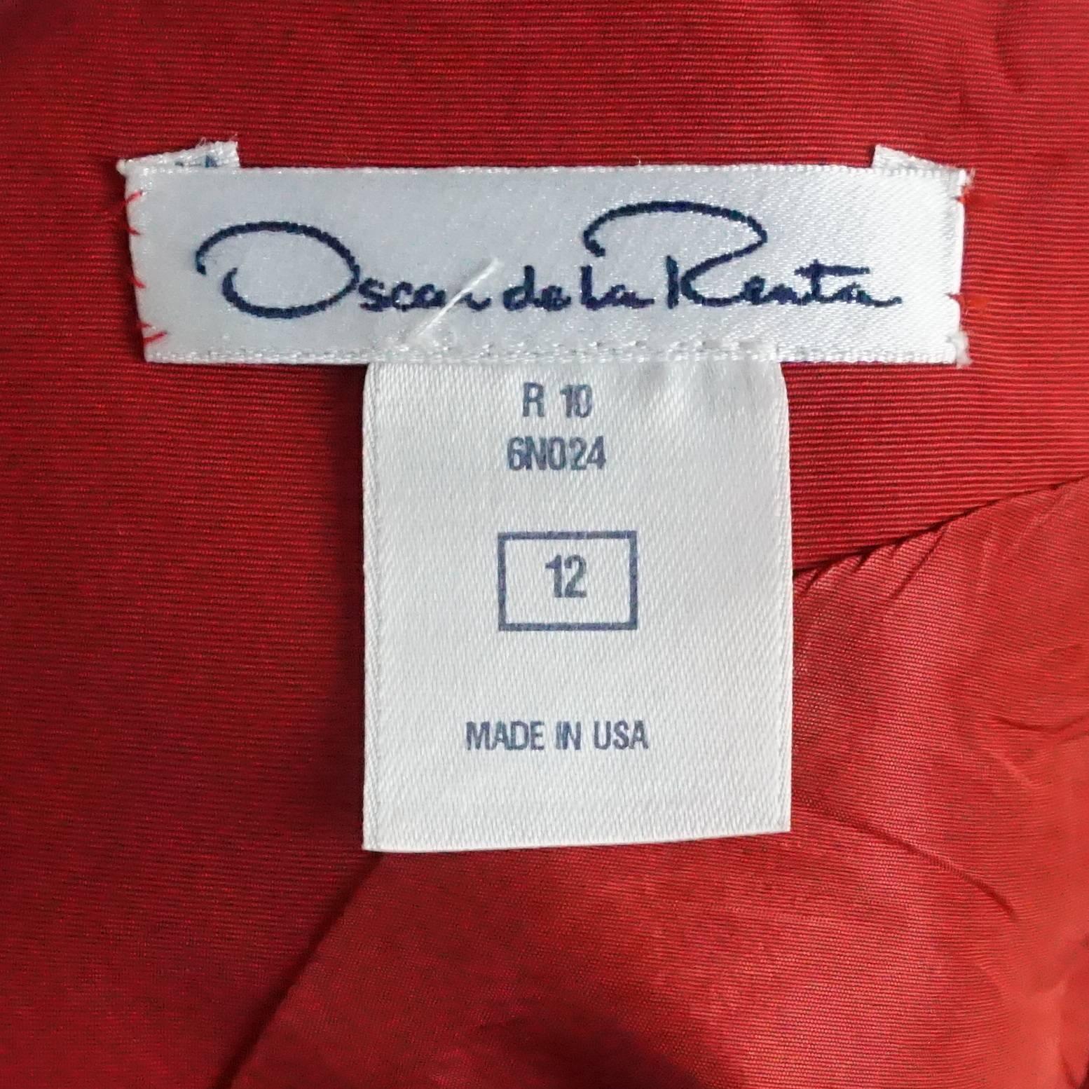 Women's Oscar de la Renta Red Silk Taffeta Gown with Rose Ruched Front - 12