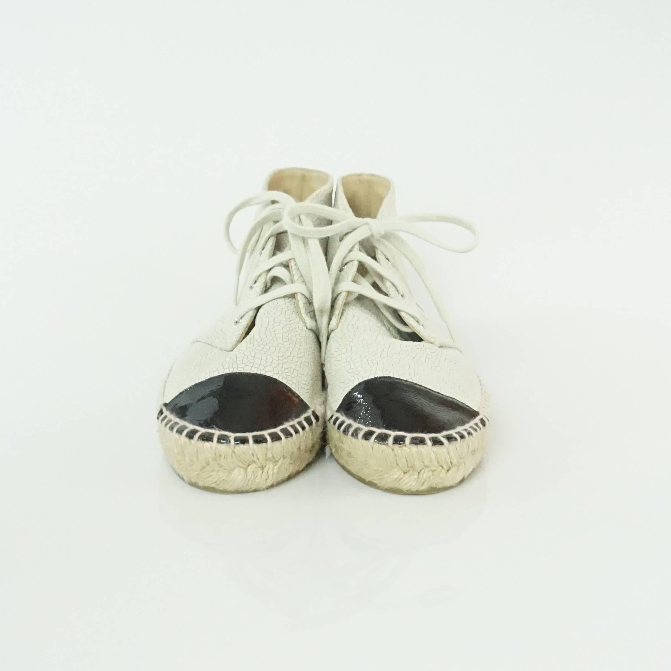 Chanel Beige and Black Cracked Patent High Top Espadrille Sneakers - 38 In Excellent Condition In West Palm Beach, FL