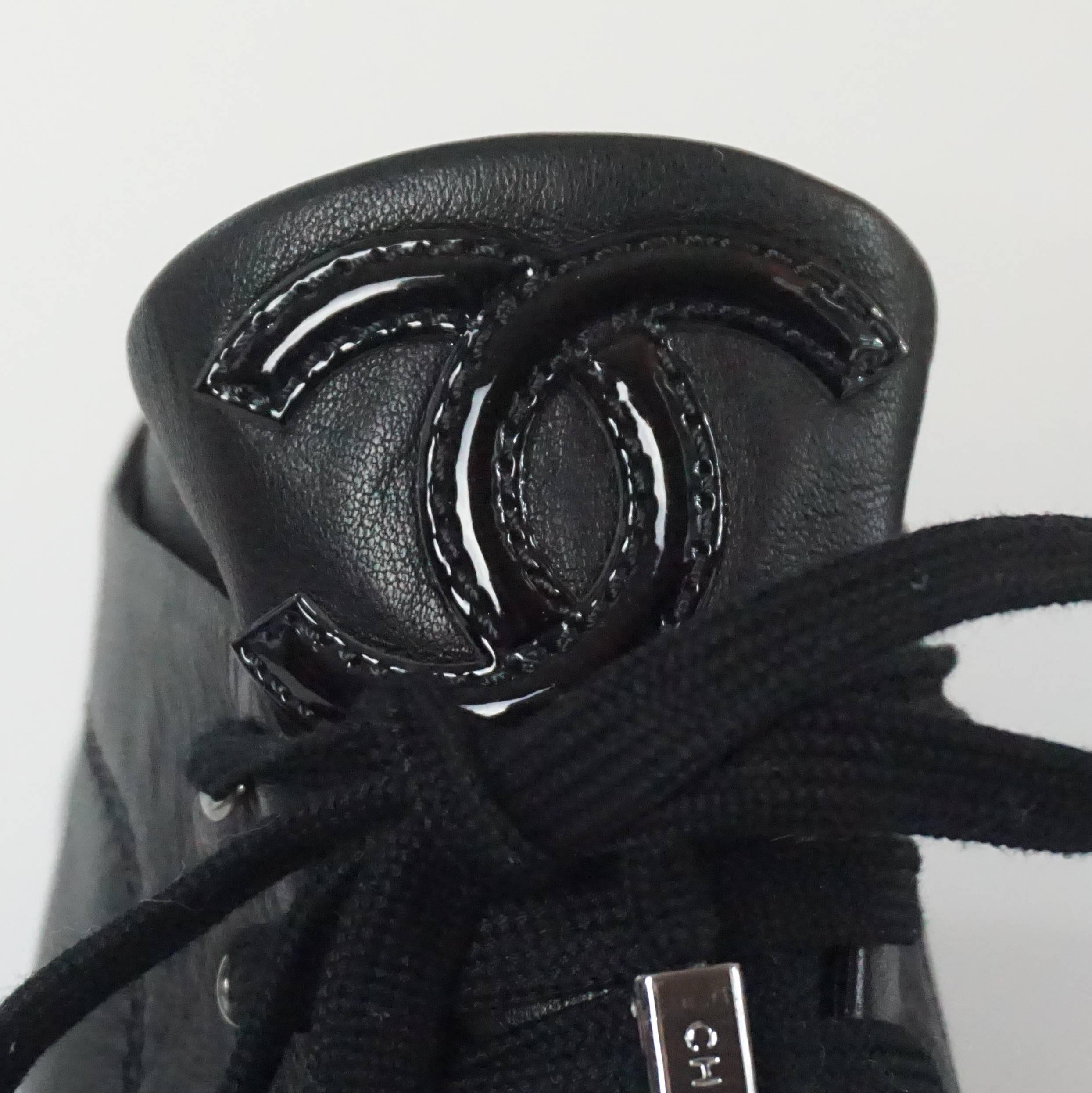 Chanel Black Lambskin and Patent Cap Toe Sneakers - 37.5 2
