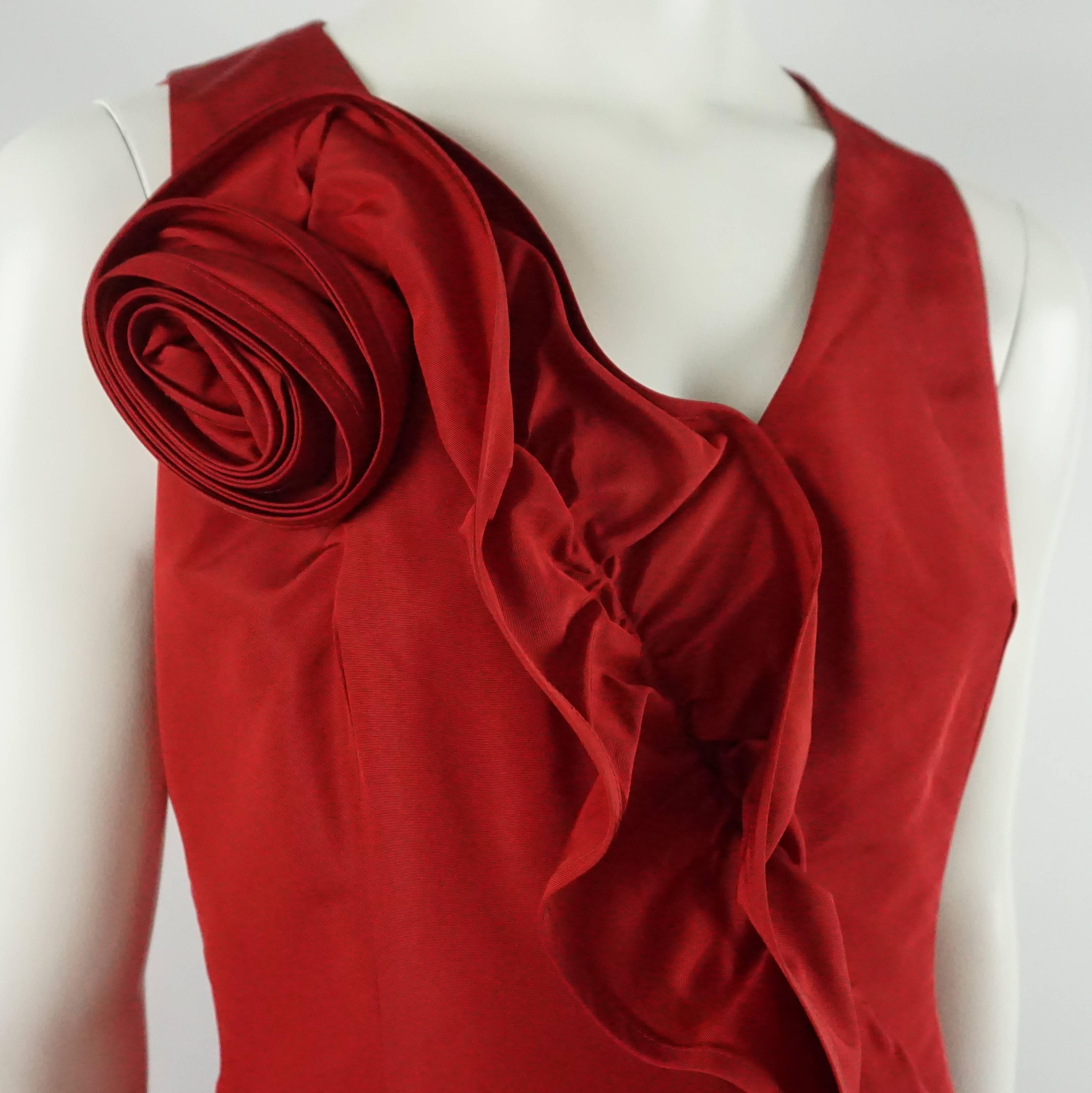 Women's Oscar de la Renta Red Silk Taffeta Dress with Rose Detail - 6 For Sale