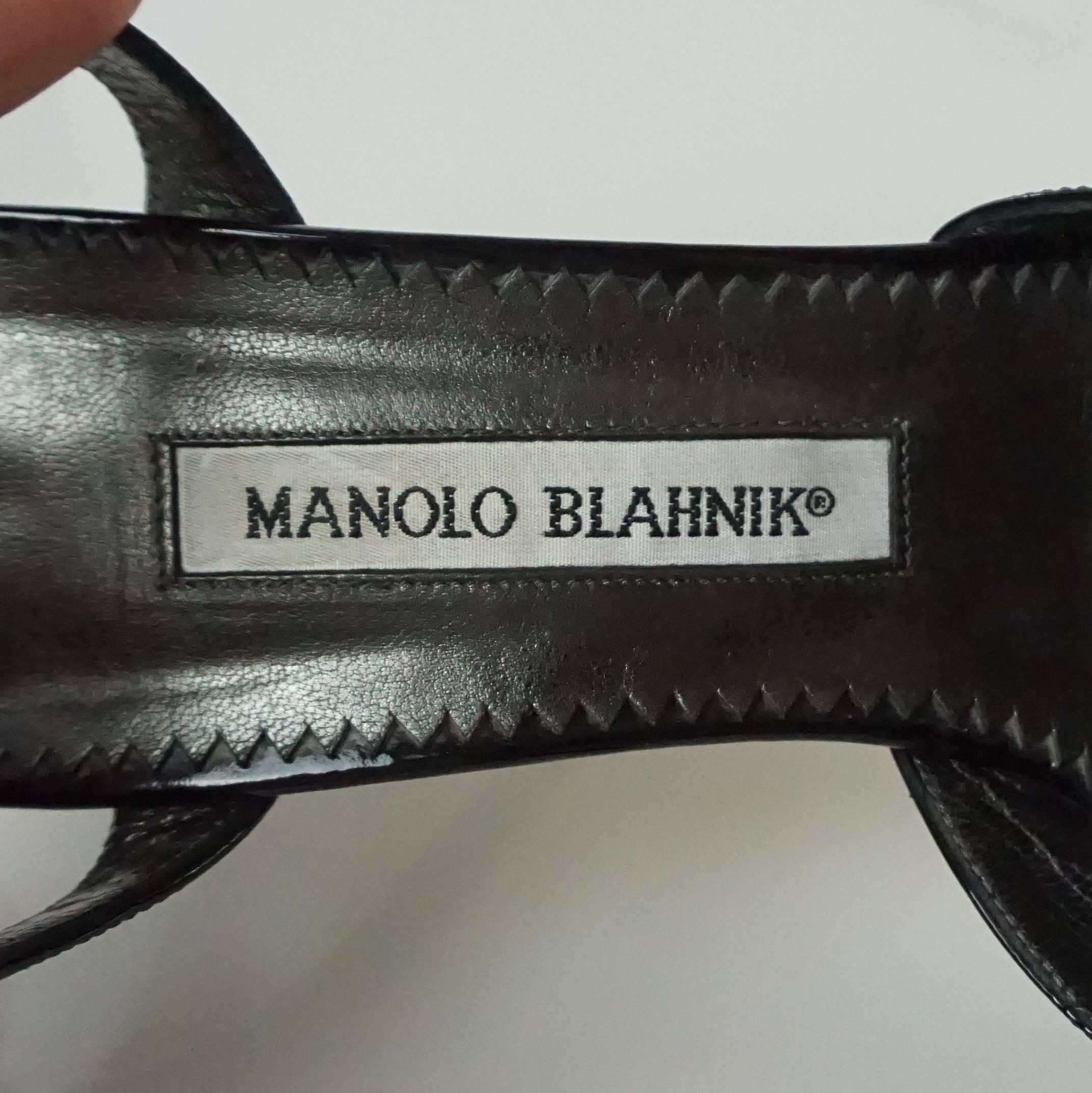 Manolo Blahnik Black Open-Toe Heels with Ankle Strap - 37 In Excellent Condition In West Palm Beach, FL