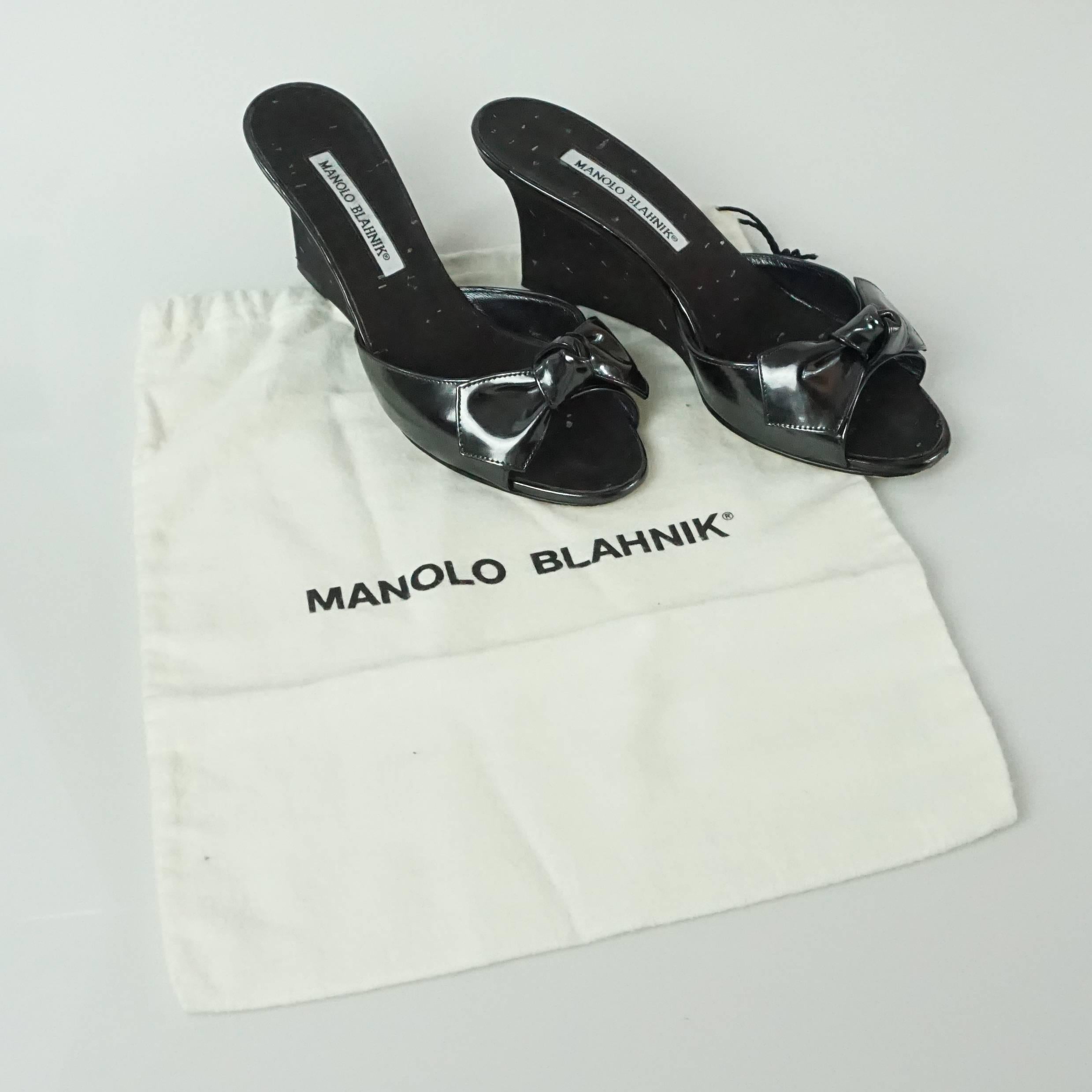 Manolo Blahnik Black Patent Cork Wedges - 37 3