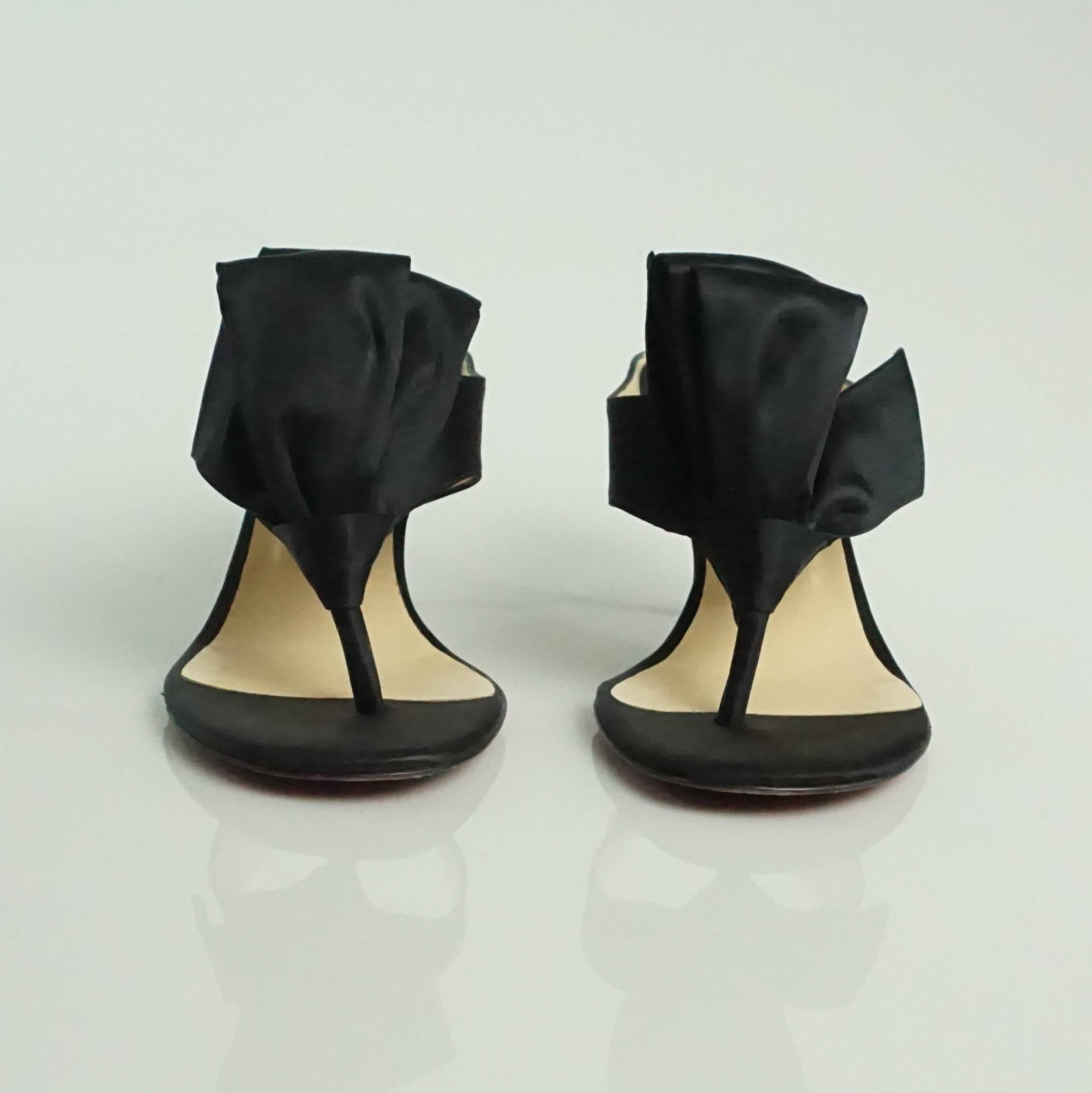 Christian Louboutin Black Satin Tulip Sandals - 37 In Excellent Condition In West Palm Beach, FL