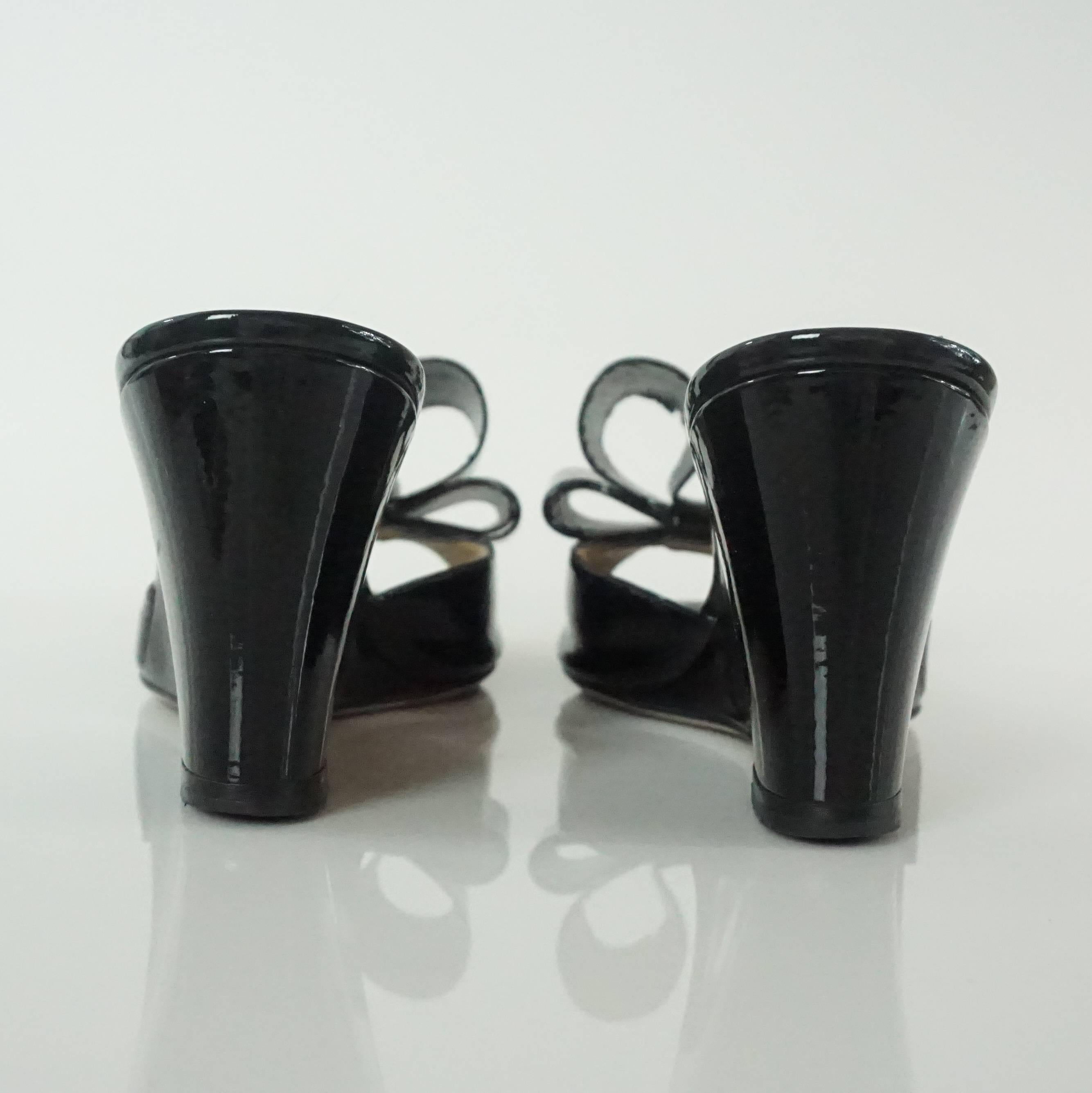 Valentino Black Patent Bow Wedges - 36.5 In Excellent Condition In West Palm Beach, FL