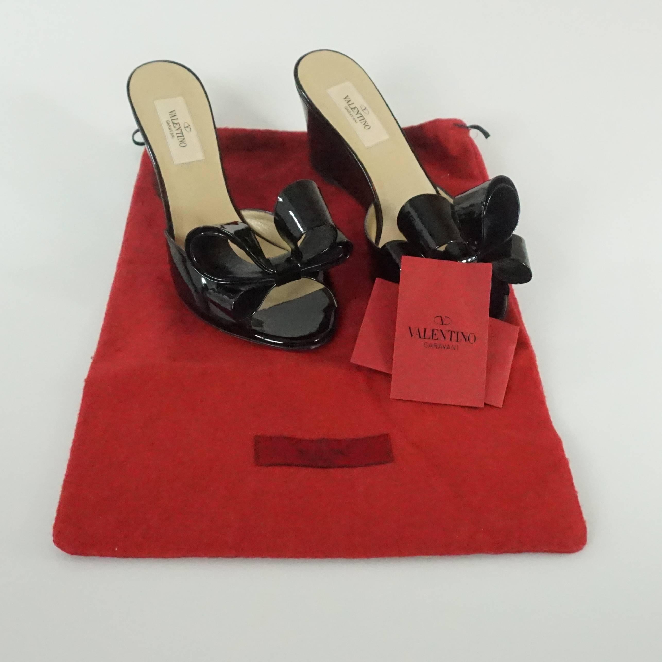Valentino Black Patent Bow Wedges - 36.5 2