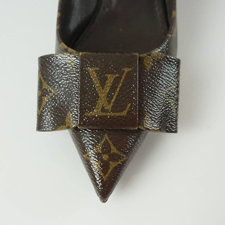 Louis Vuitton Brown Monogram Bow Heels - 36.5 at 1stdibs