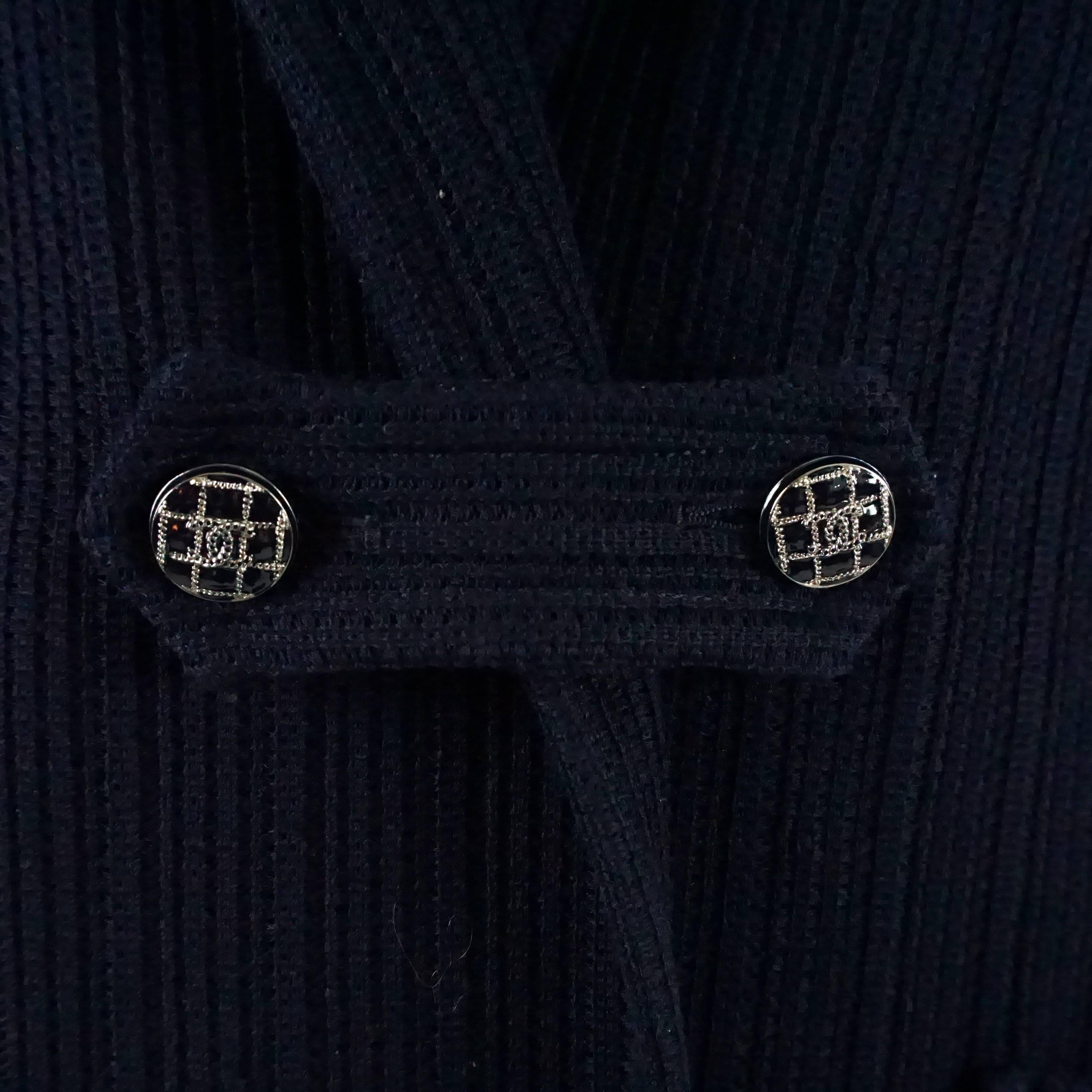 Chanel Navy Cotton Jacket with Enamel Buttons - 42 In Excellent Condition In West Palm Beach, FL