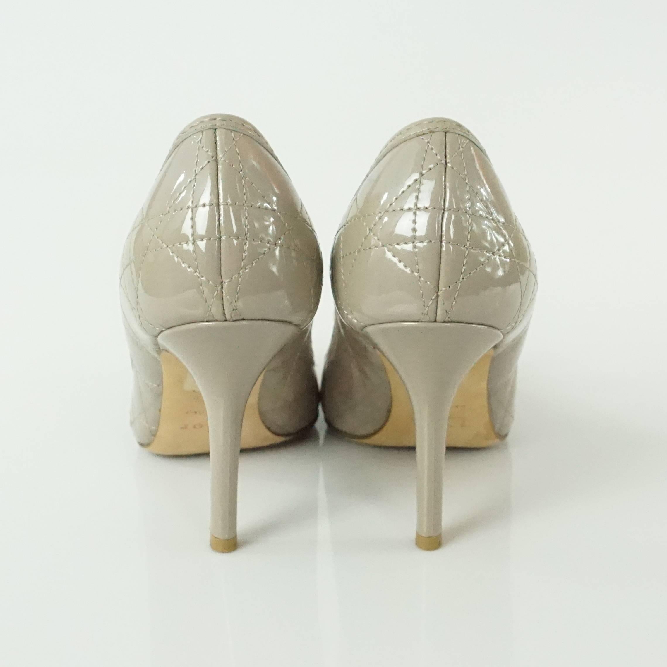 Christian Dior Taupe Patent Leather Peeptoe - 36.5 In Excellent Condition In West Palm Beach, FL