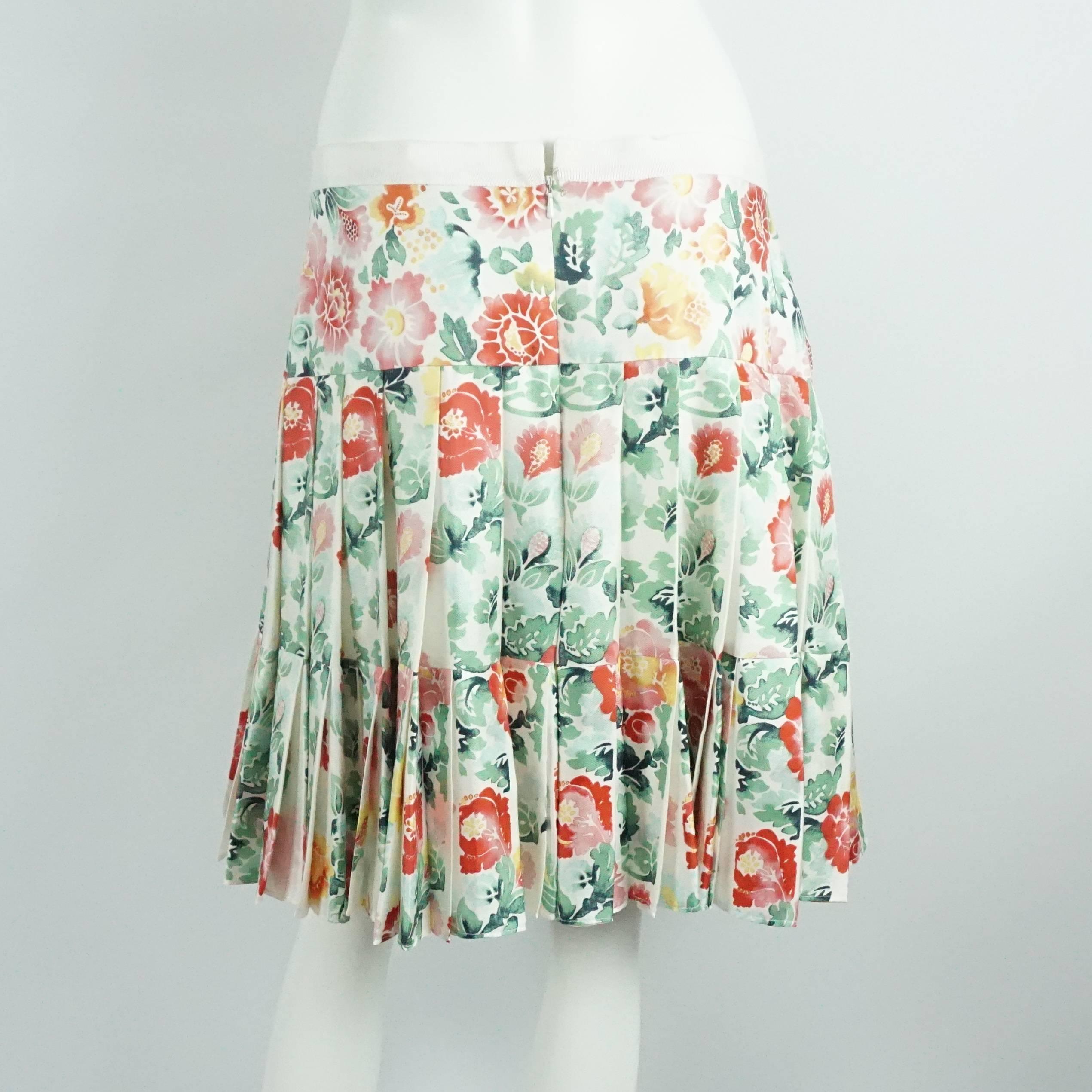 Beige Oscar de la Renta Multi Floral Silk Pleated Skirt - 10