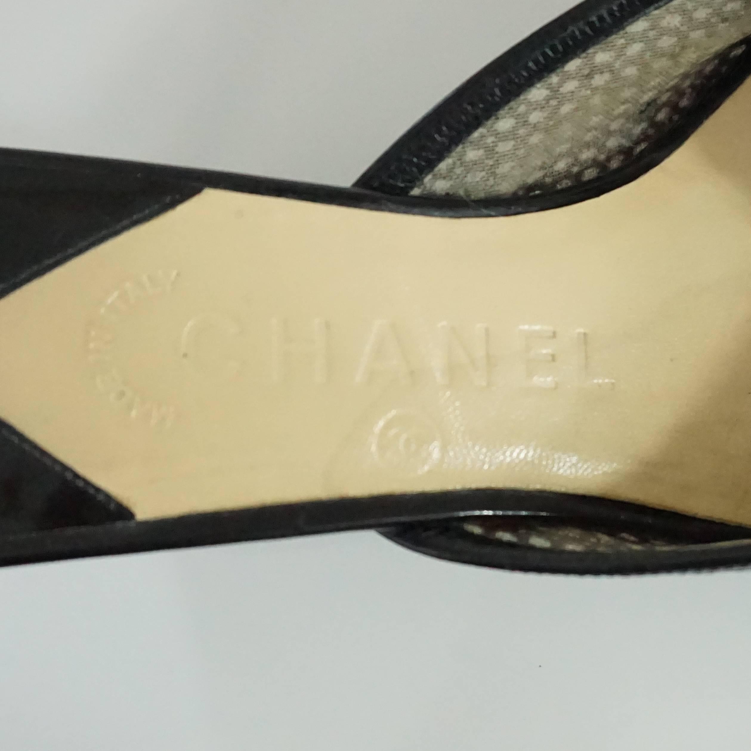Women's Chanel Black Mesh Clover Slides with CC - 38