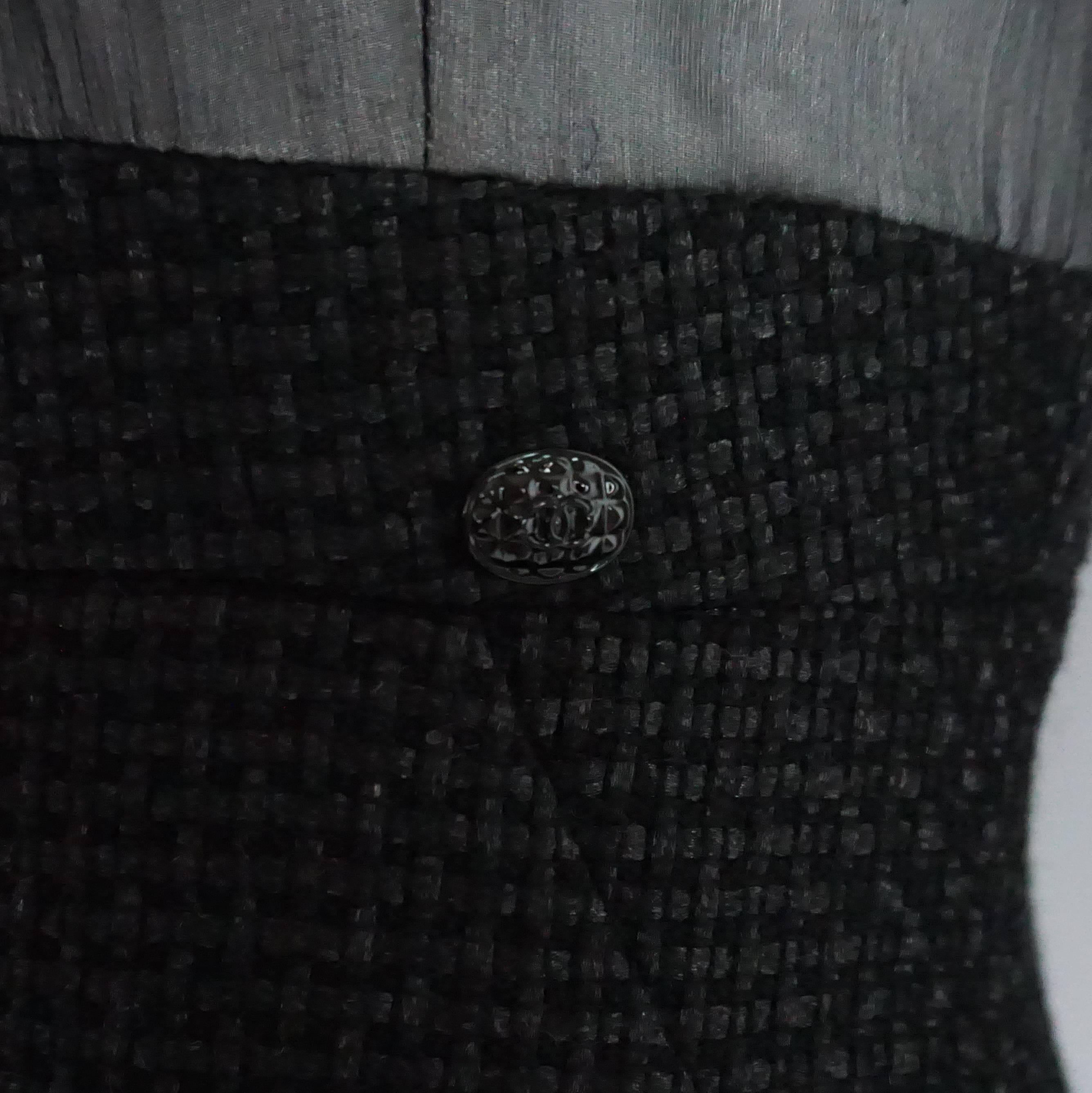 Chanel - Robe noire avec haut en mousseline de soie et jupe en tweed - 38 Excellent état - En vente à West Palm Beach, FL