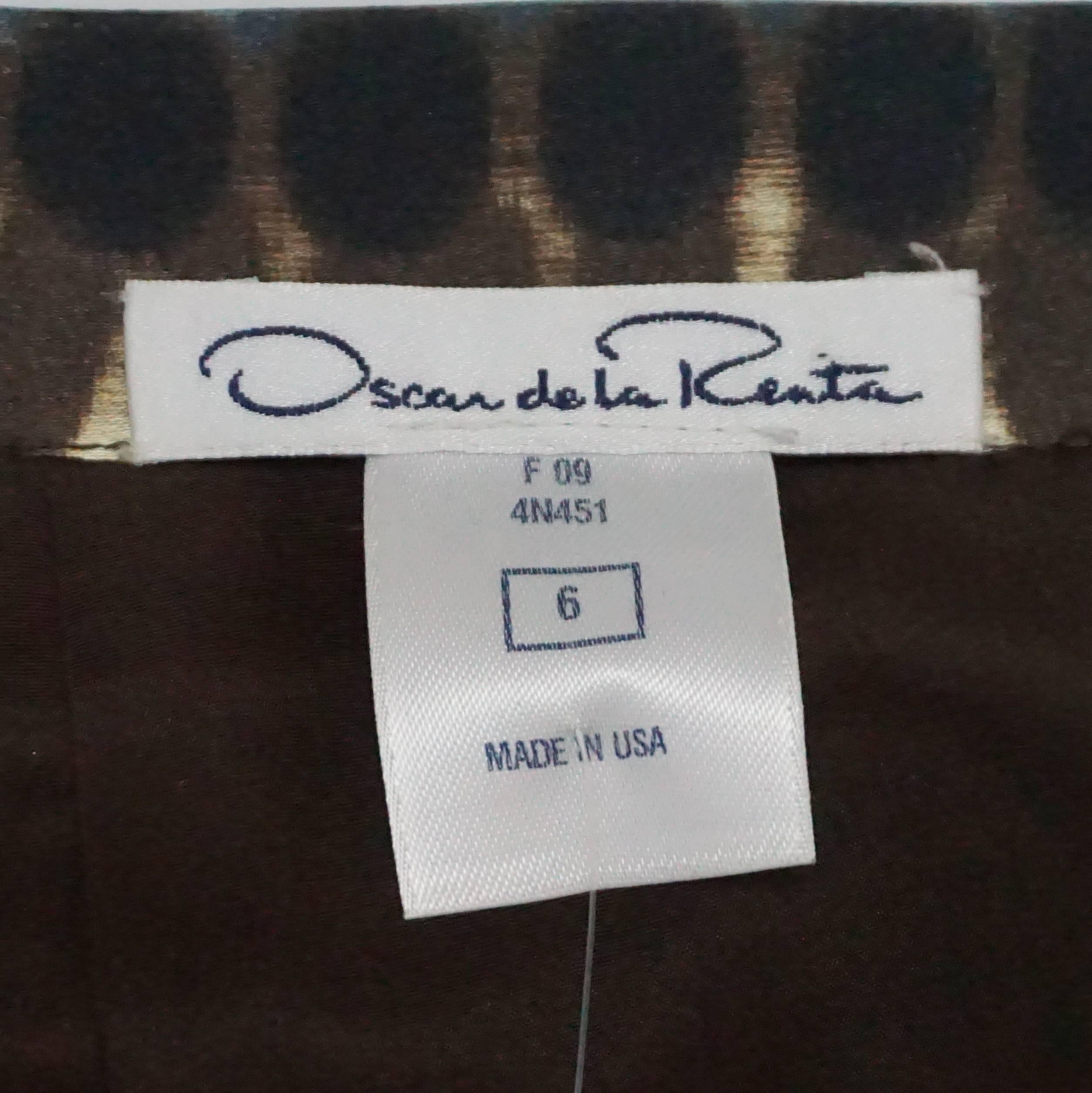 Oscar de la Renta Brown and Multi Print Silk Skirt with Ruffle - 6 In Excellent Condition For Sale In West Palm Beach, FL