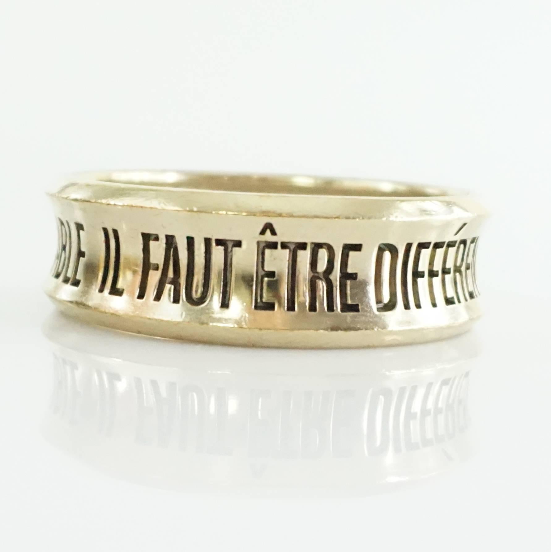 pour etre irremplacable il faut