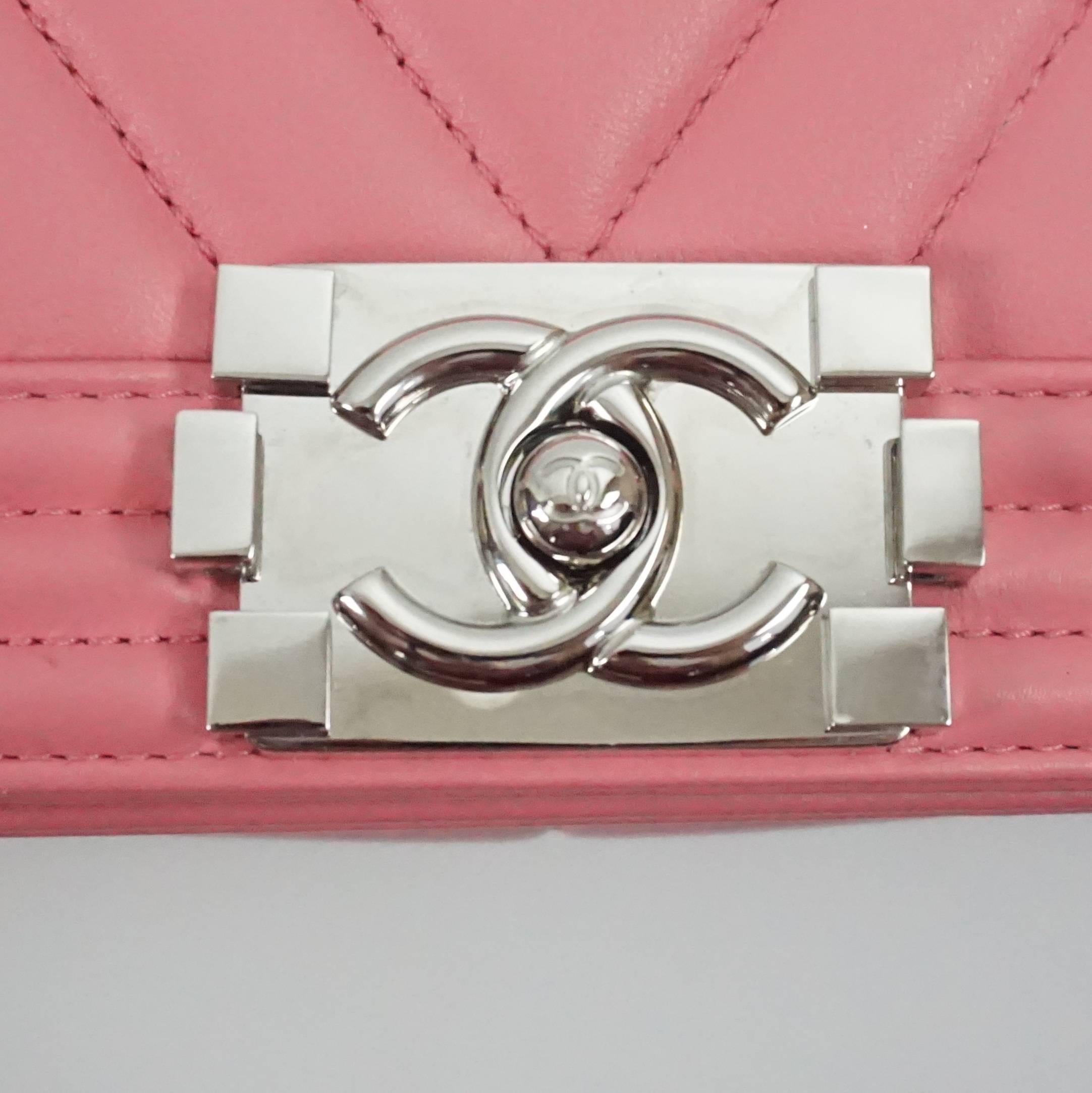 chanel pink chevron bag