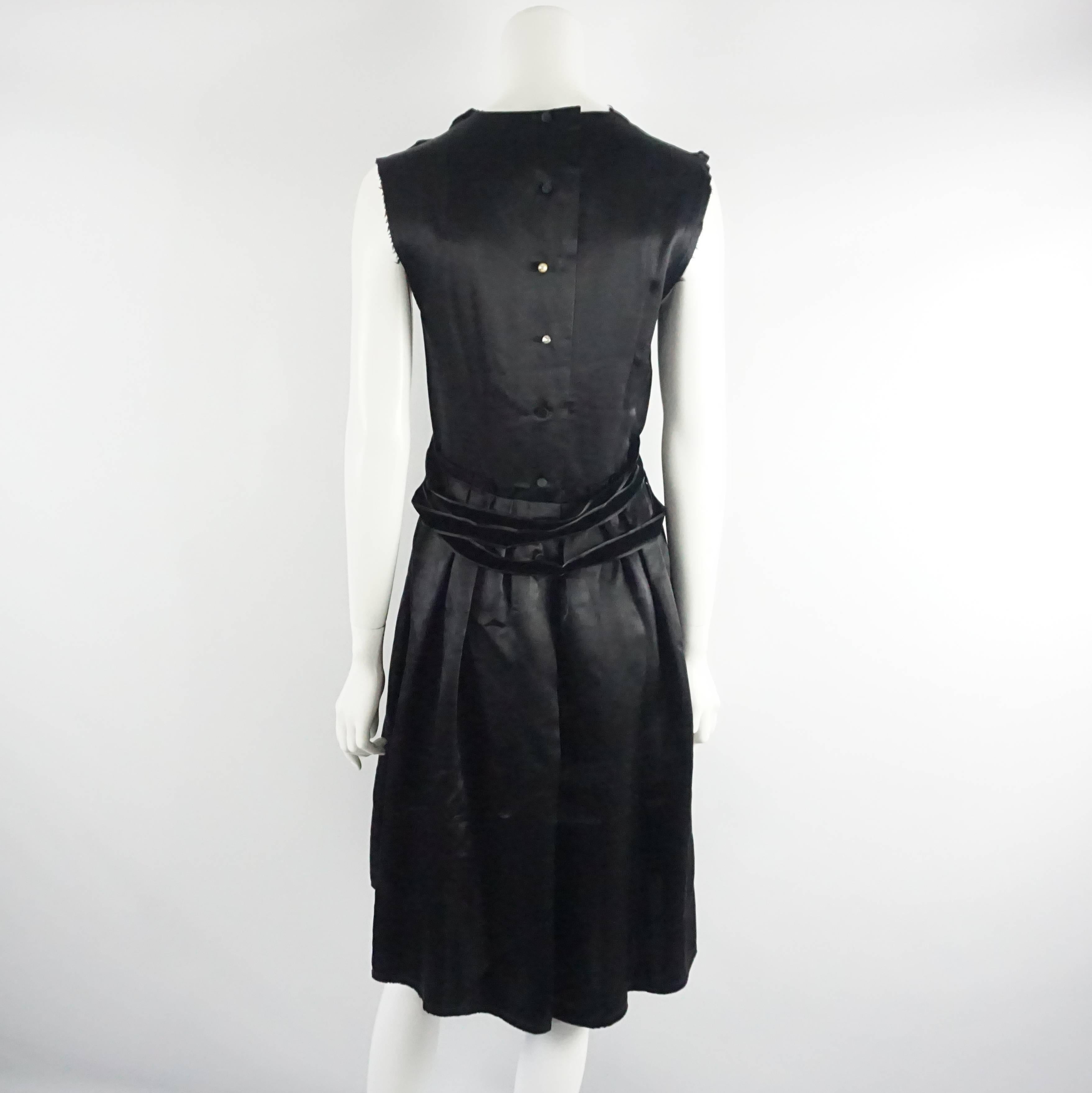 Lanvin Black Silk Sleeveless Dress with Velvet Flower and Ribbon - 36 In Excellent Condition In West Palm Beach, FL