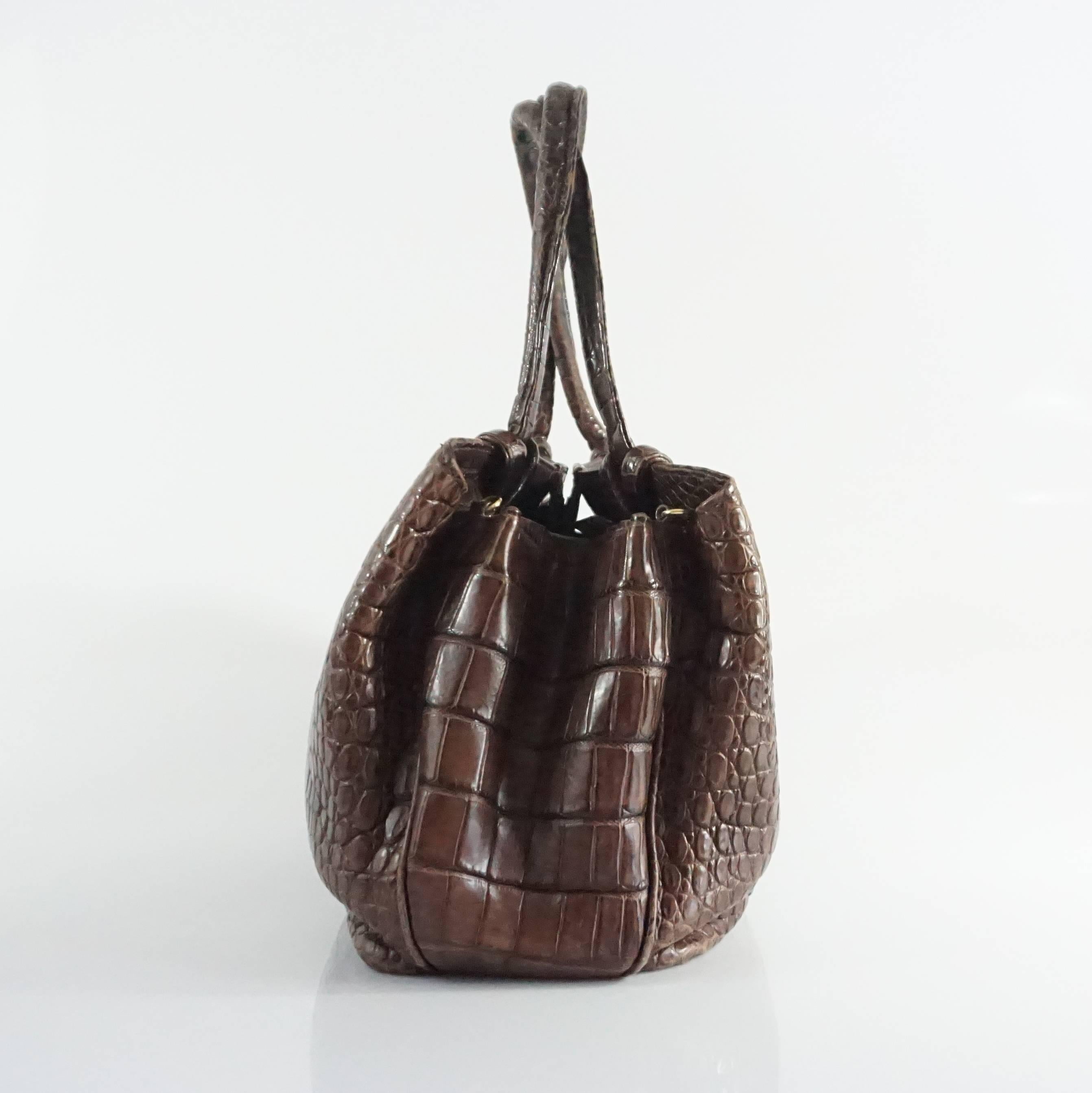 brown messenger bag strap