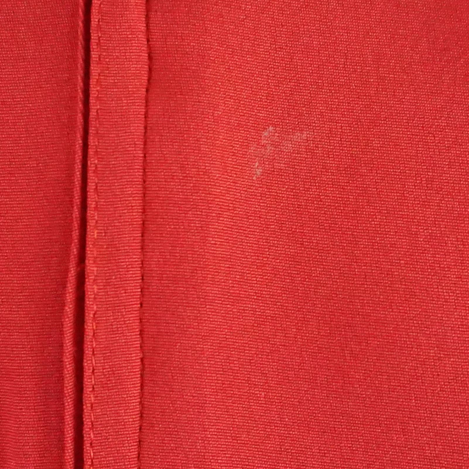 Ensemble de jupes en soie rouge Gianni Versace 1990 - 40 en vente 3