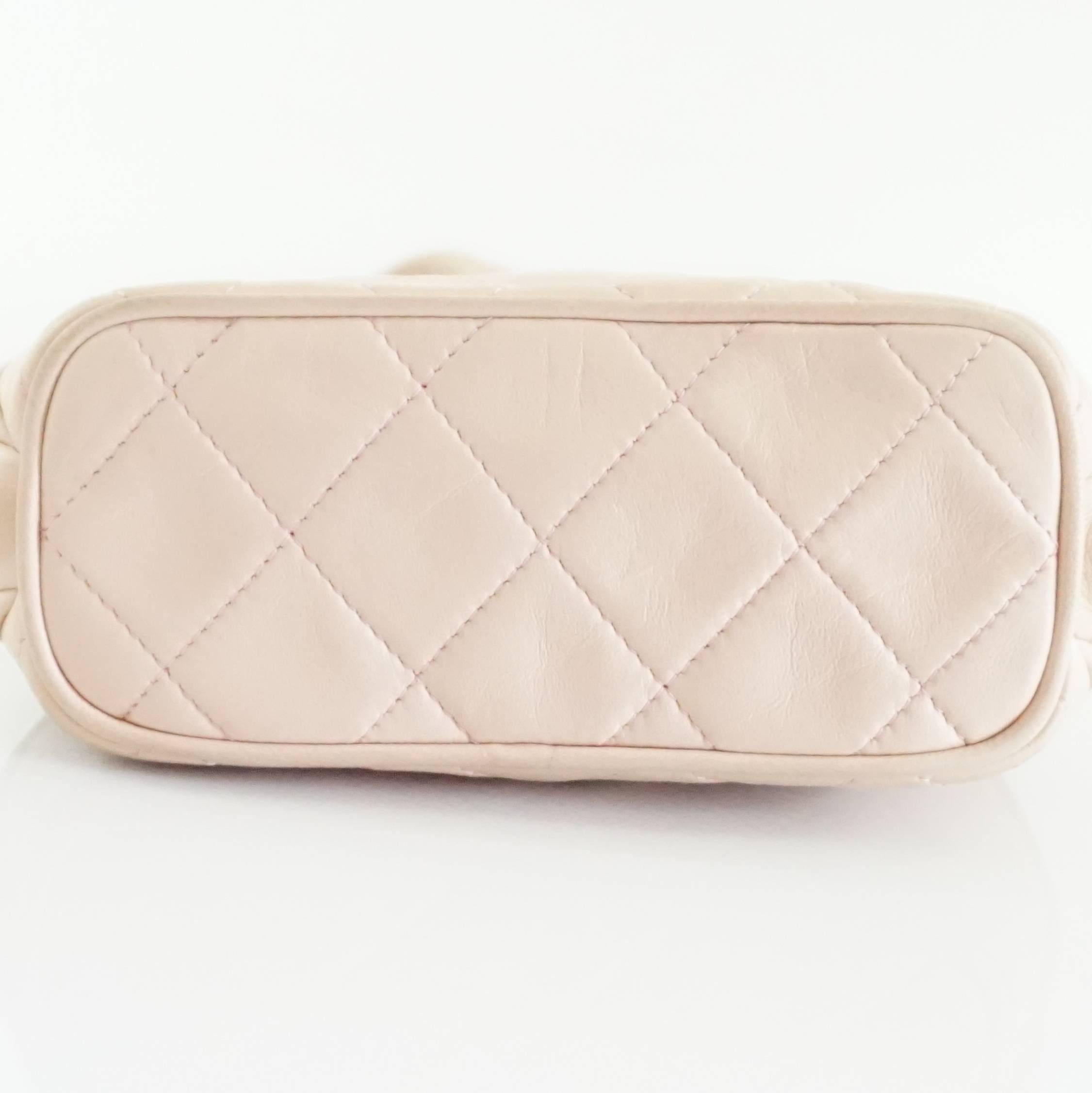 Chanel Pink Leather Frame Crossbody Bag - circa late 80's In Fair Condition In West Palm Beach, FL