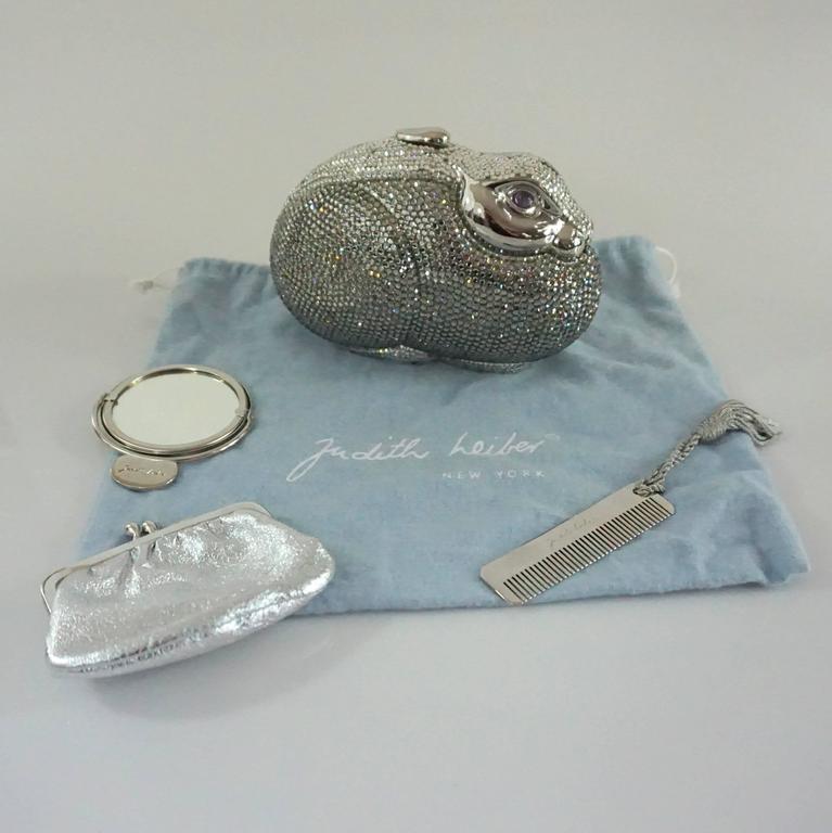 Judith Leiber Silver Rhinestone Bunny Rabbit Minaudiere  In Good Condition For Sale In West Palm Beach, FL