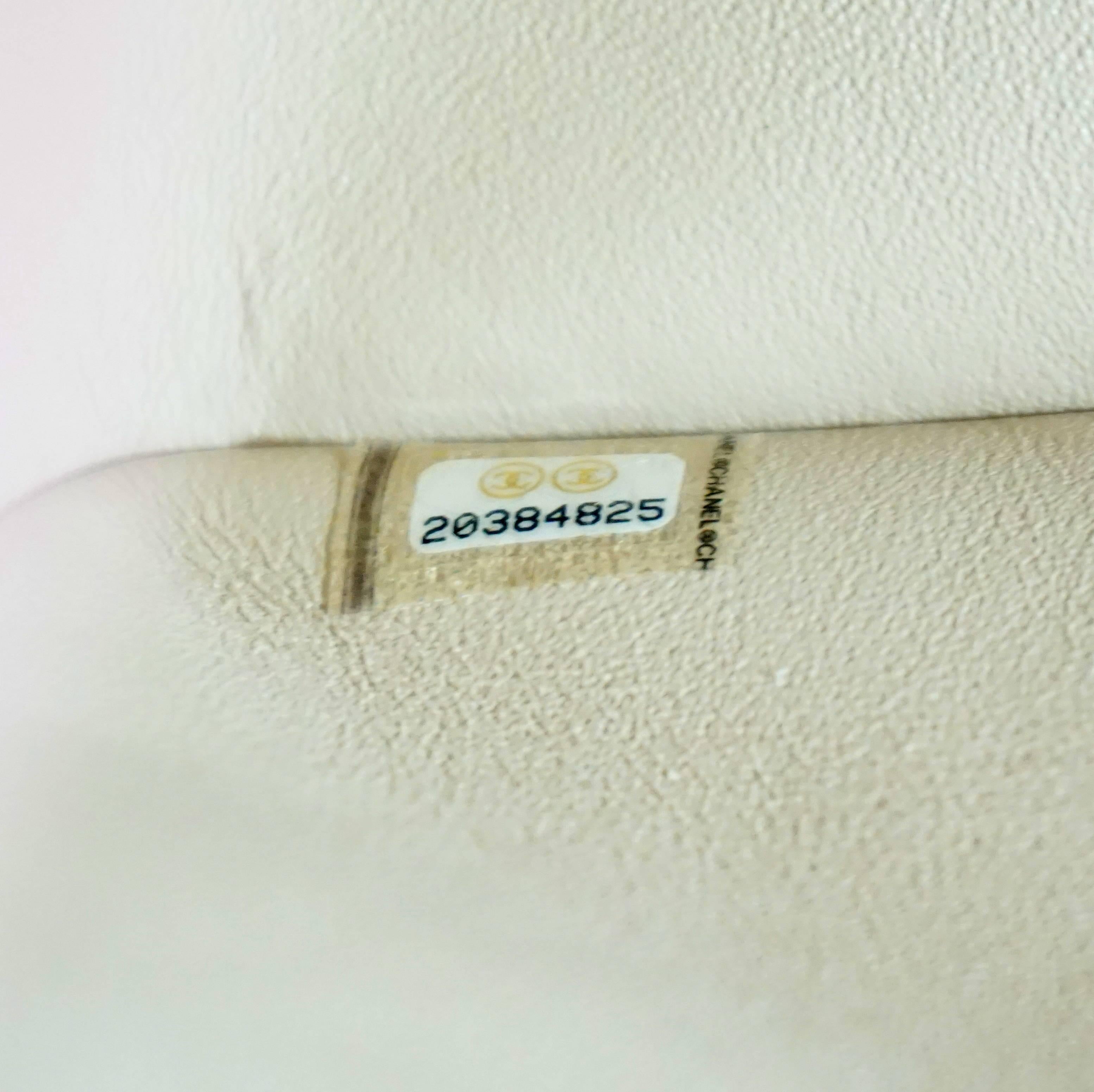 Chanel Beige Caviar Jumbo Classic Double Flap Handbag - 2015 3