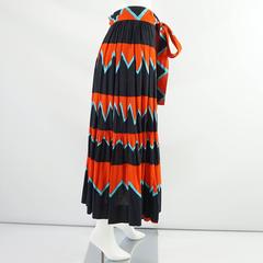 Yves Saint Laurent Vintage Black and Red Chevron Cotton Skirt - 40 -Circa 1970/s