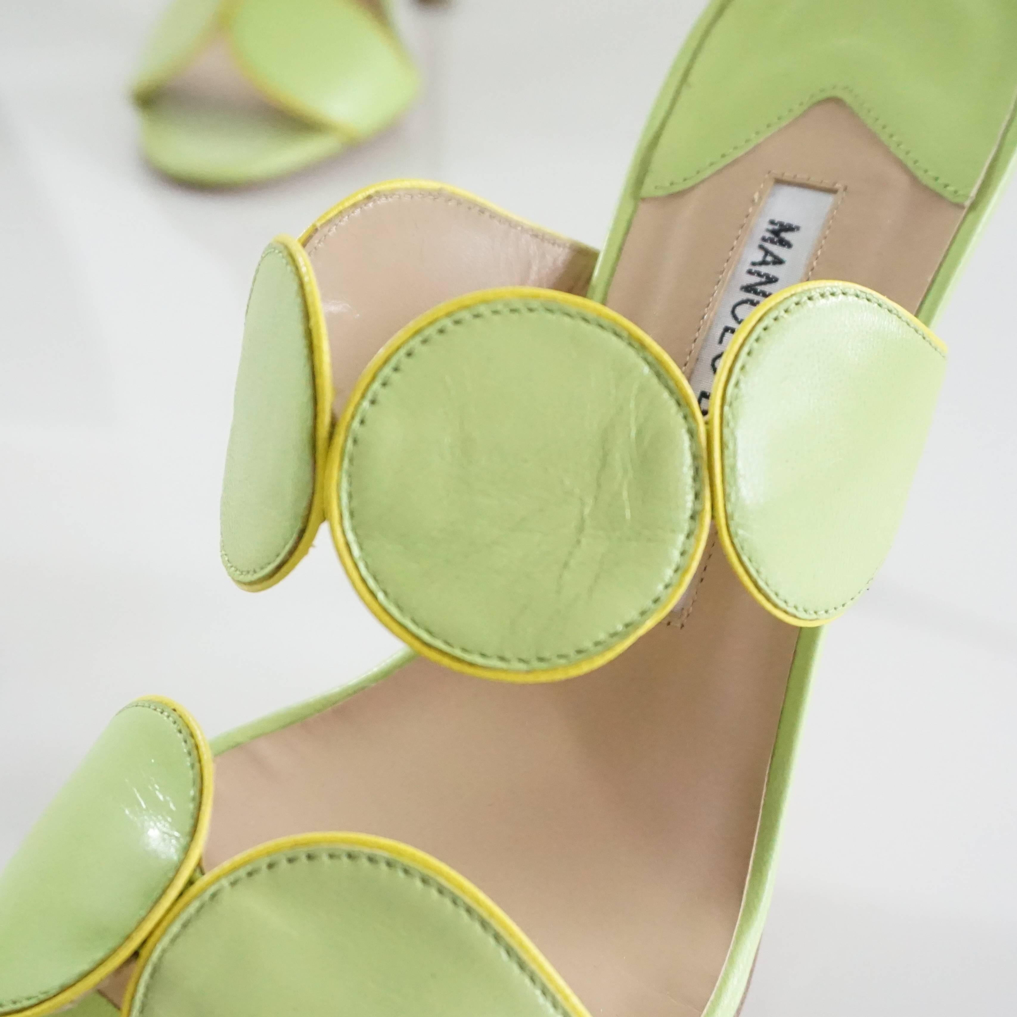 Manolo Blahnik Green Leather Double Strap Sandals - 37.5 3