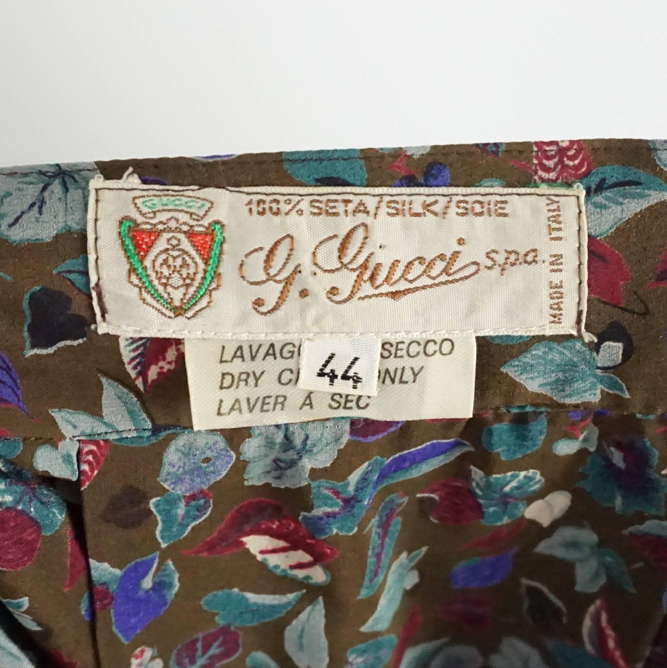 Gucci Vintage Floral Pleated Silk Blouse and Skirt Set - 44 - 1980's  In Excellent Condition In West Palm Beach, FL