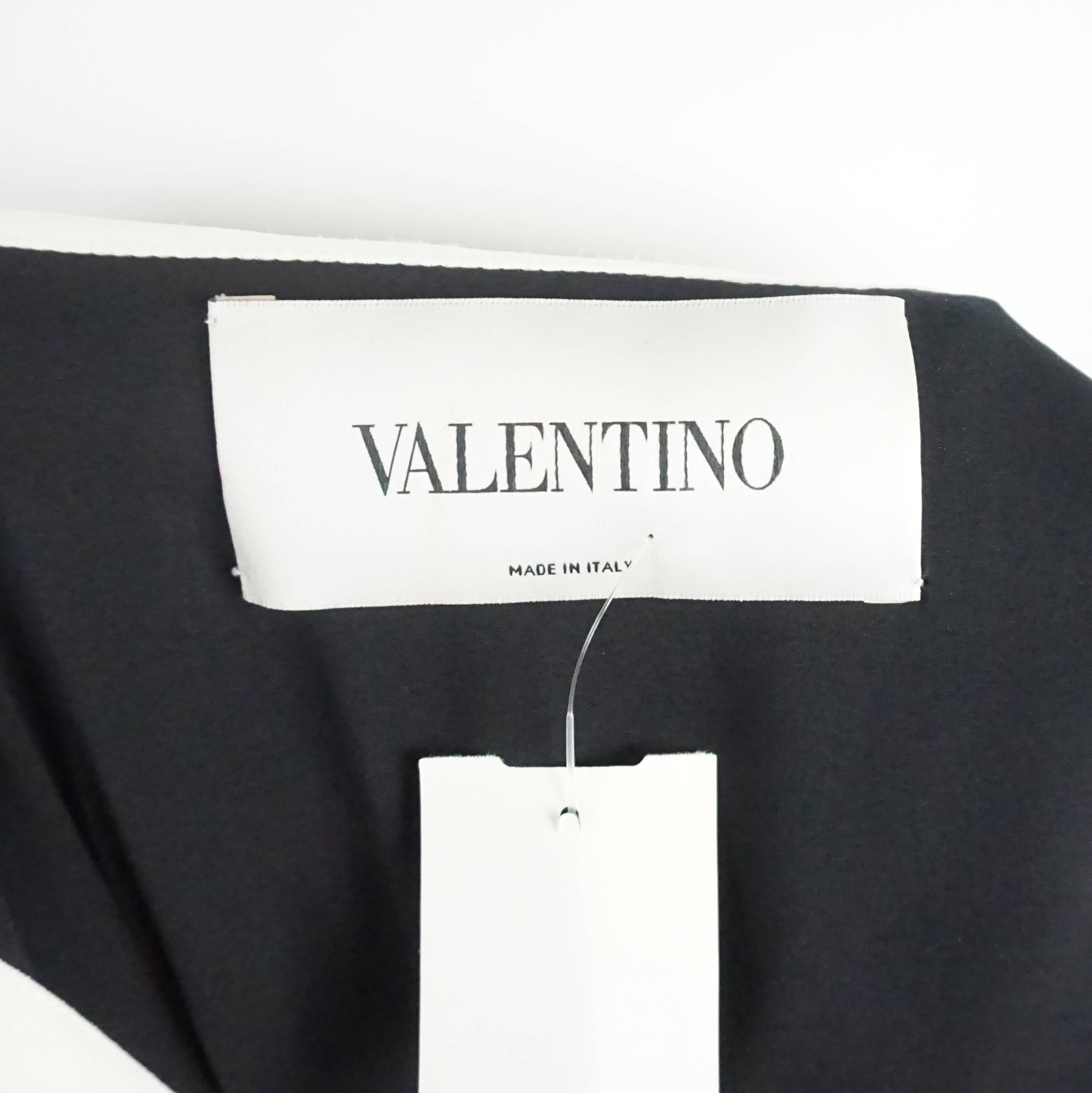 Women's Valentino Black and Ivory Sleeveless Bow Dress - 10
