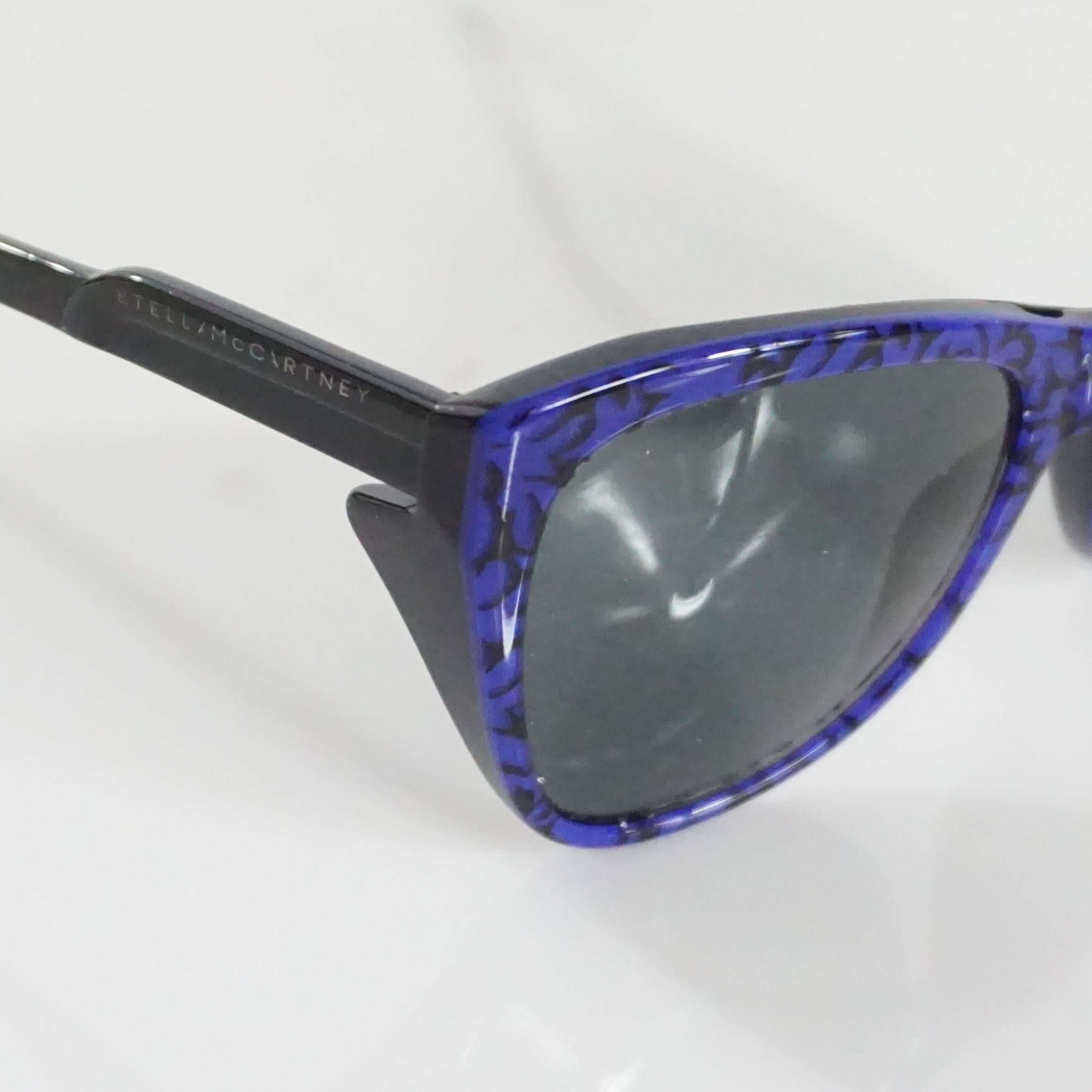 Gris Stella McCartney - Lunettes de soleil bleues et noires  en vente