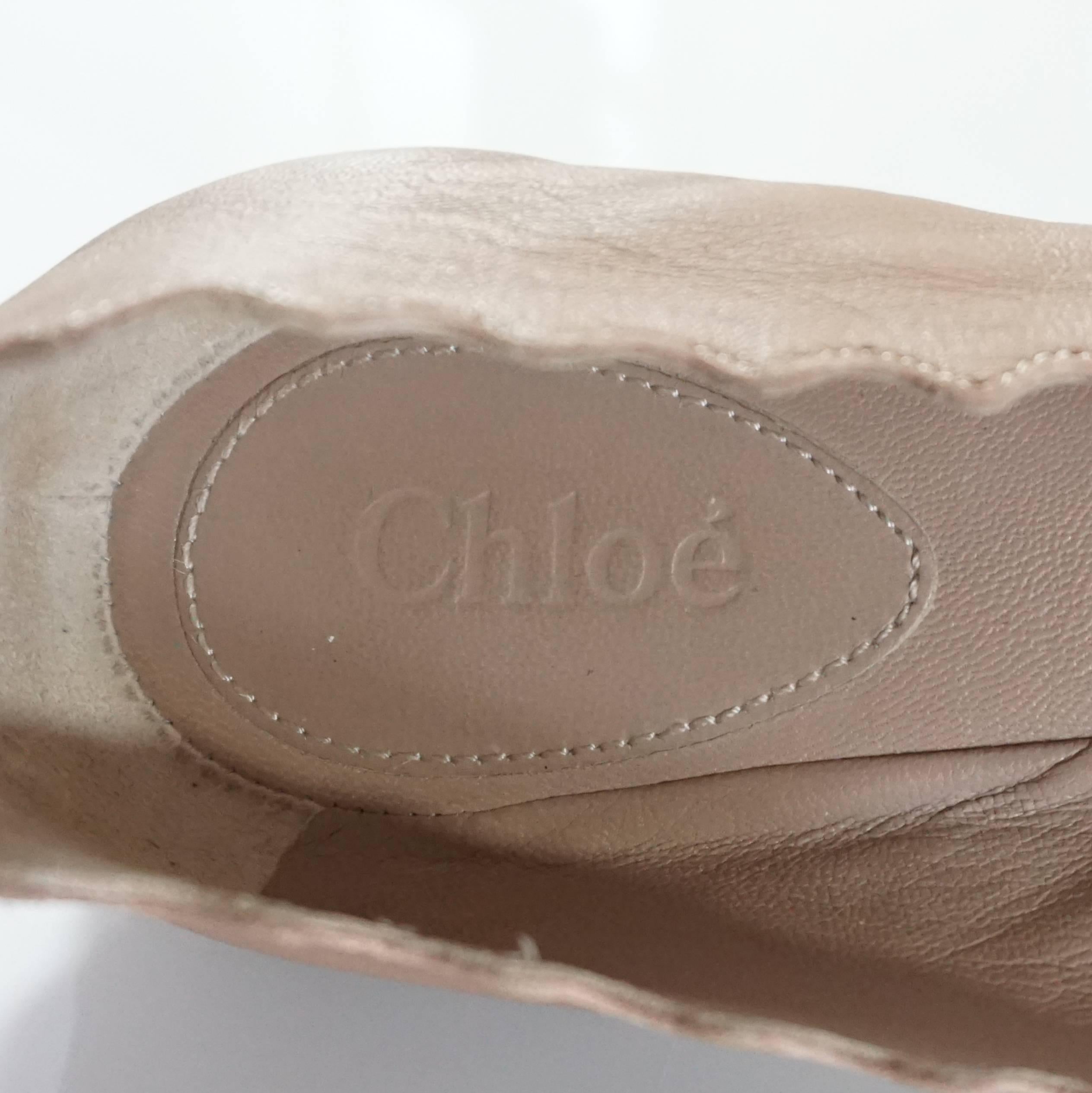Chloe Dusty Rose Leather Scalloped Flats – 39 1