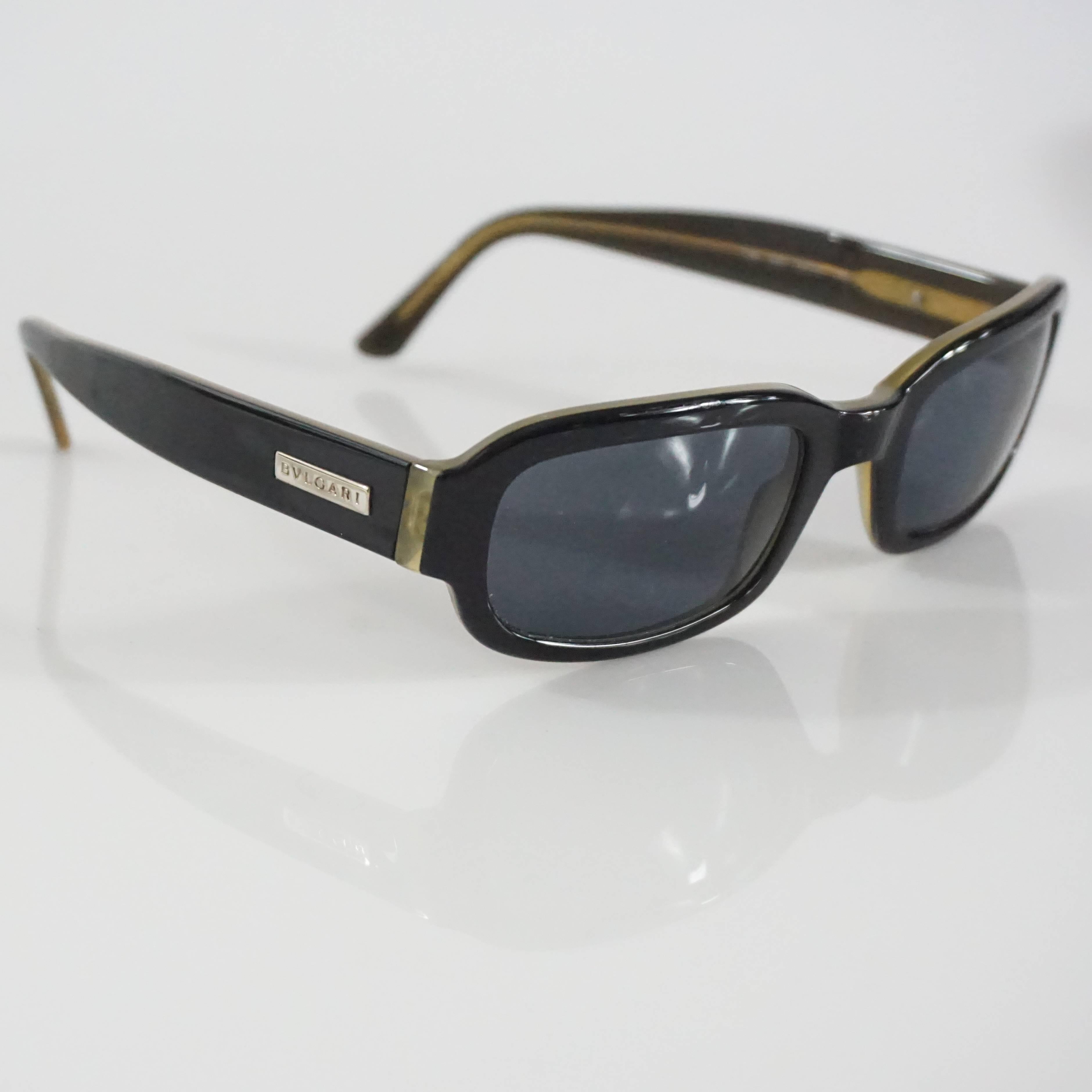 Bvlgari Black and Green Rectangular Sunglasses In Excellent Condition In West Palm Beach, FL