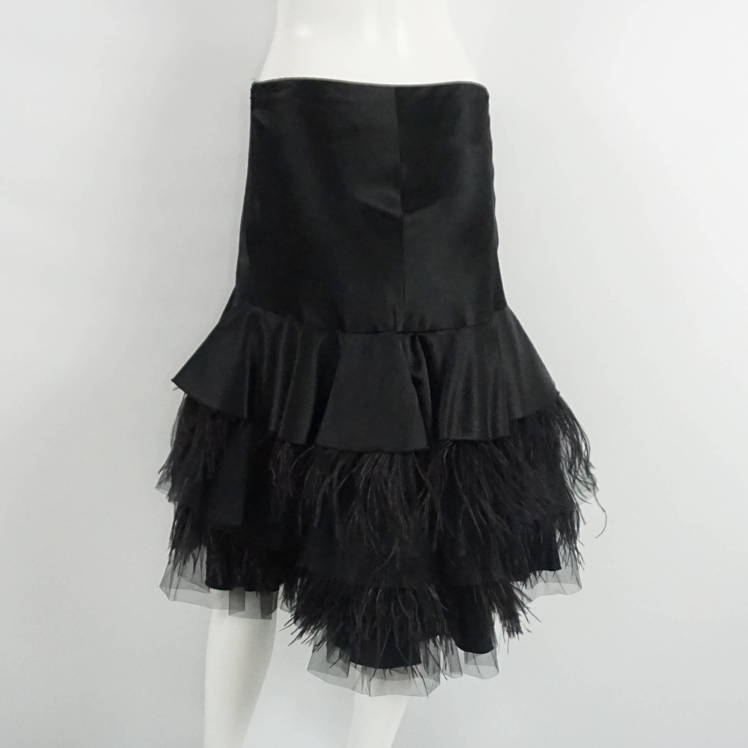 Tuleh Black Silk, Ostrich Feather, and Mesh Skirt - 6 In Excellent Condition In West Palm Beach, FL