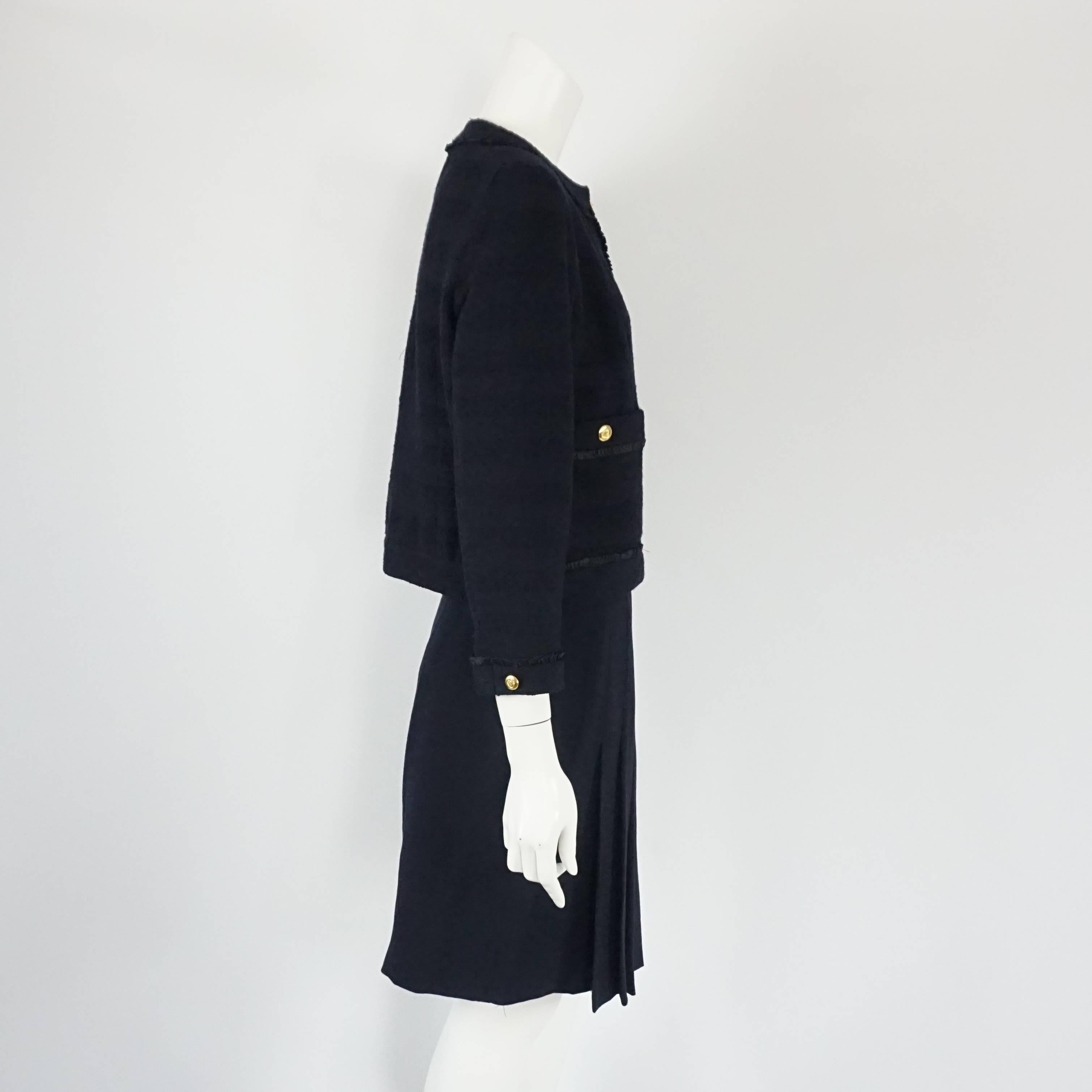 Chanel Navy Wool Classic Style Jacket with matching pleated skirt - 34 ...