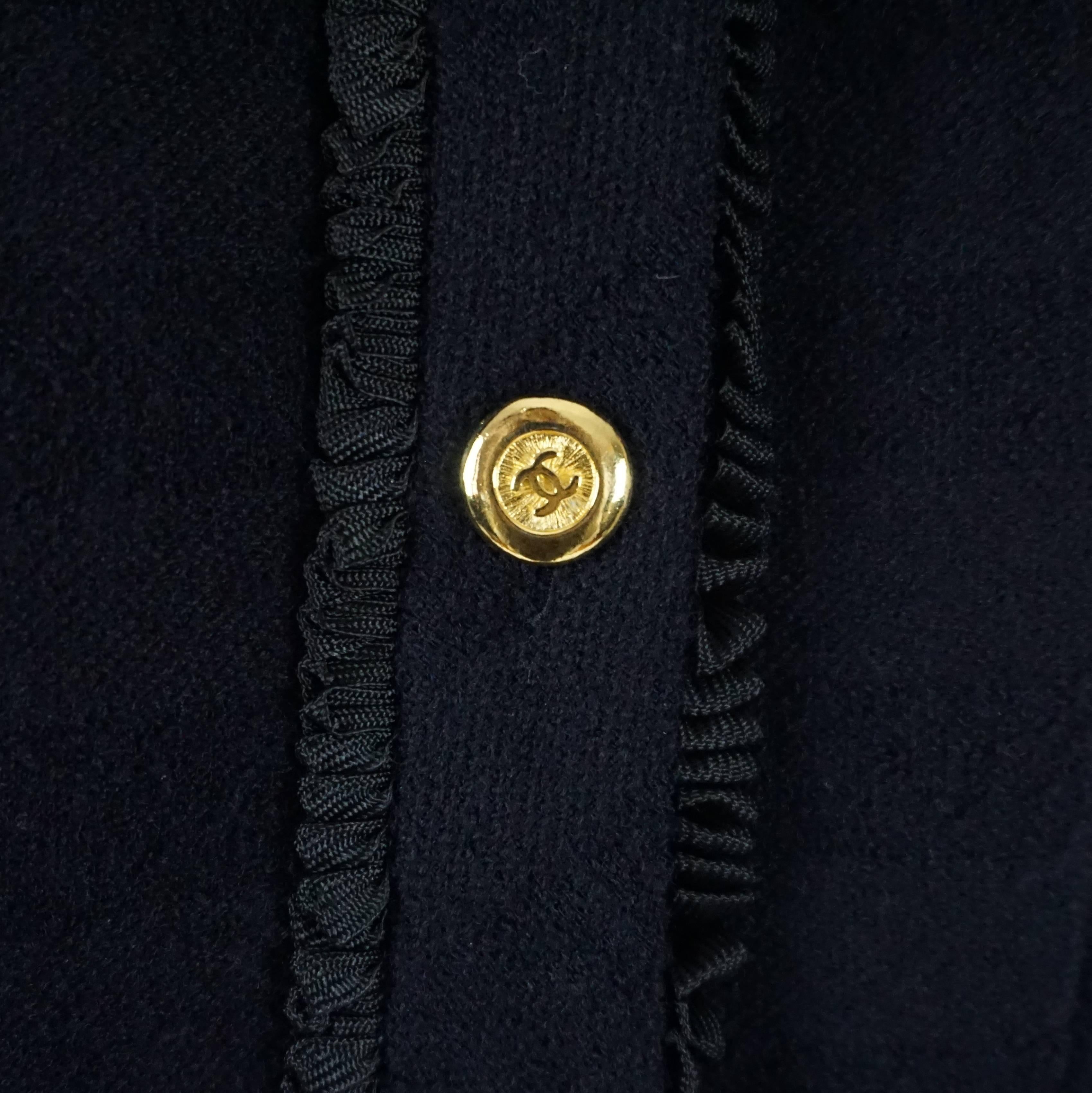 Black Chanel Navy Wool Classic Style Jacket with matching pleated skirt - 34 - 1990s 