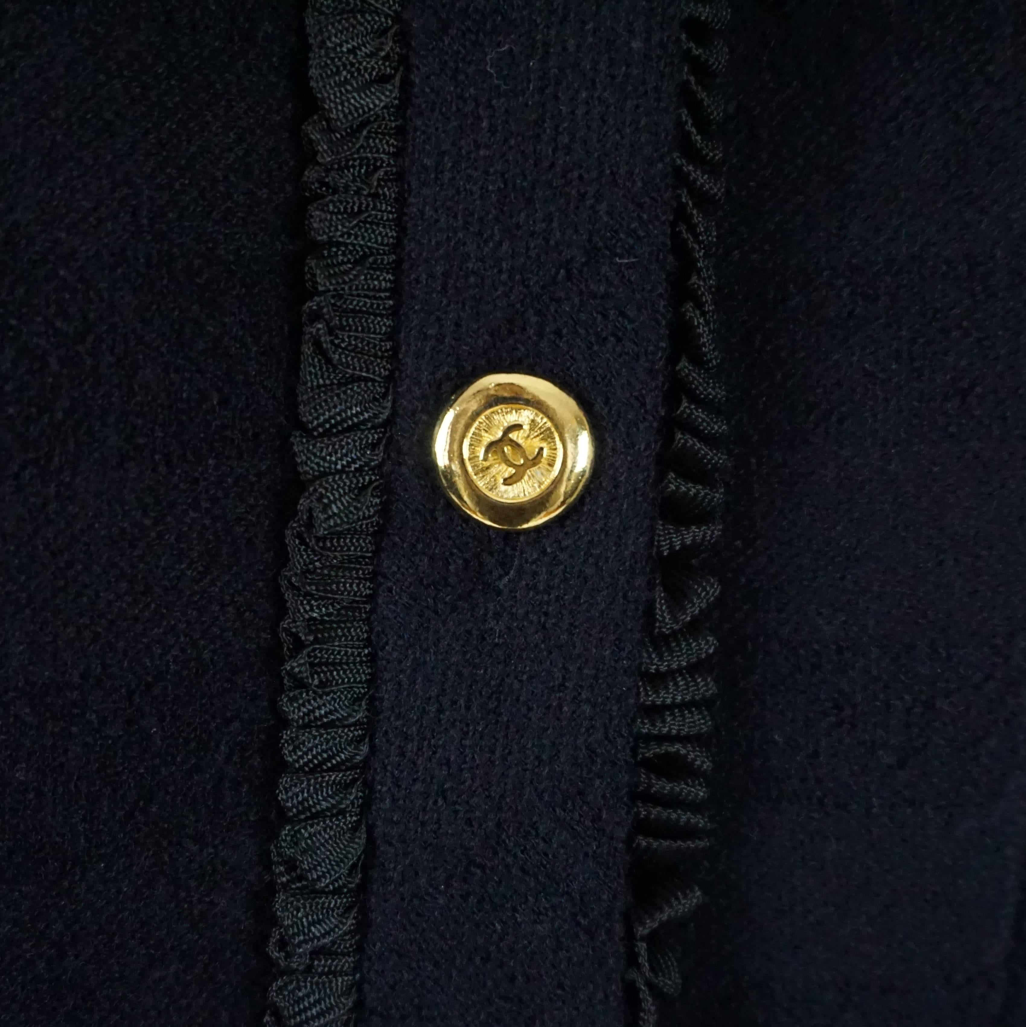 Black Chanel Navy Wool Classic Style Jacket with matching pleated skirt - 34 - 1990s