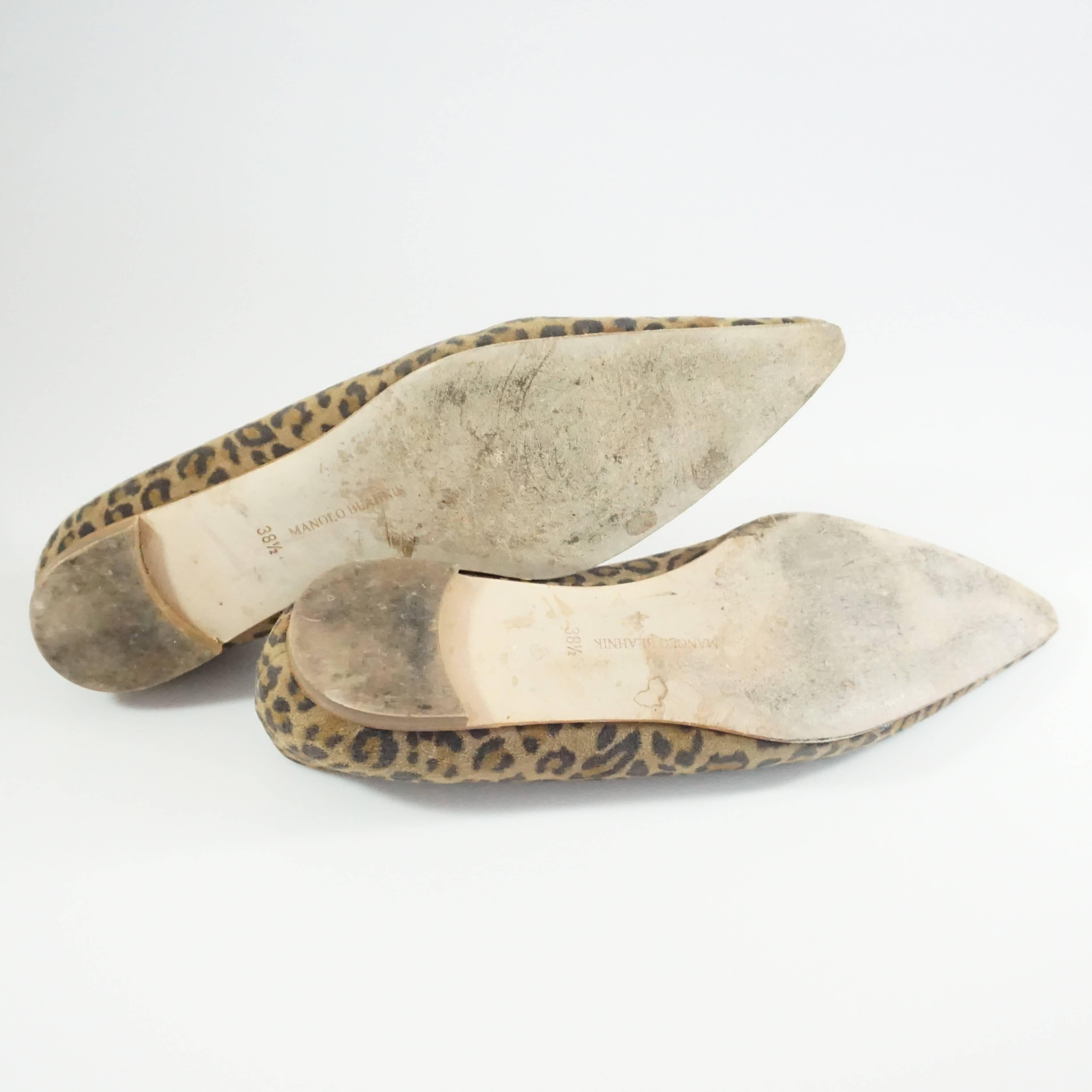 Manolo Blahnik Animal Print Suede Flats - 38.5 In Good Condition For Sale In West Palm Beach, FL